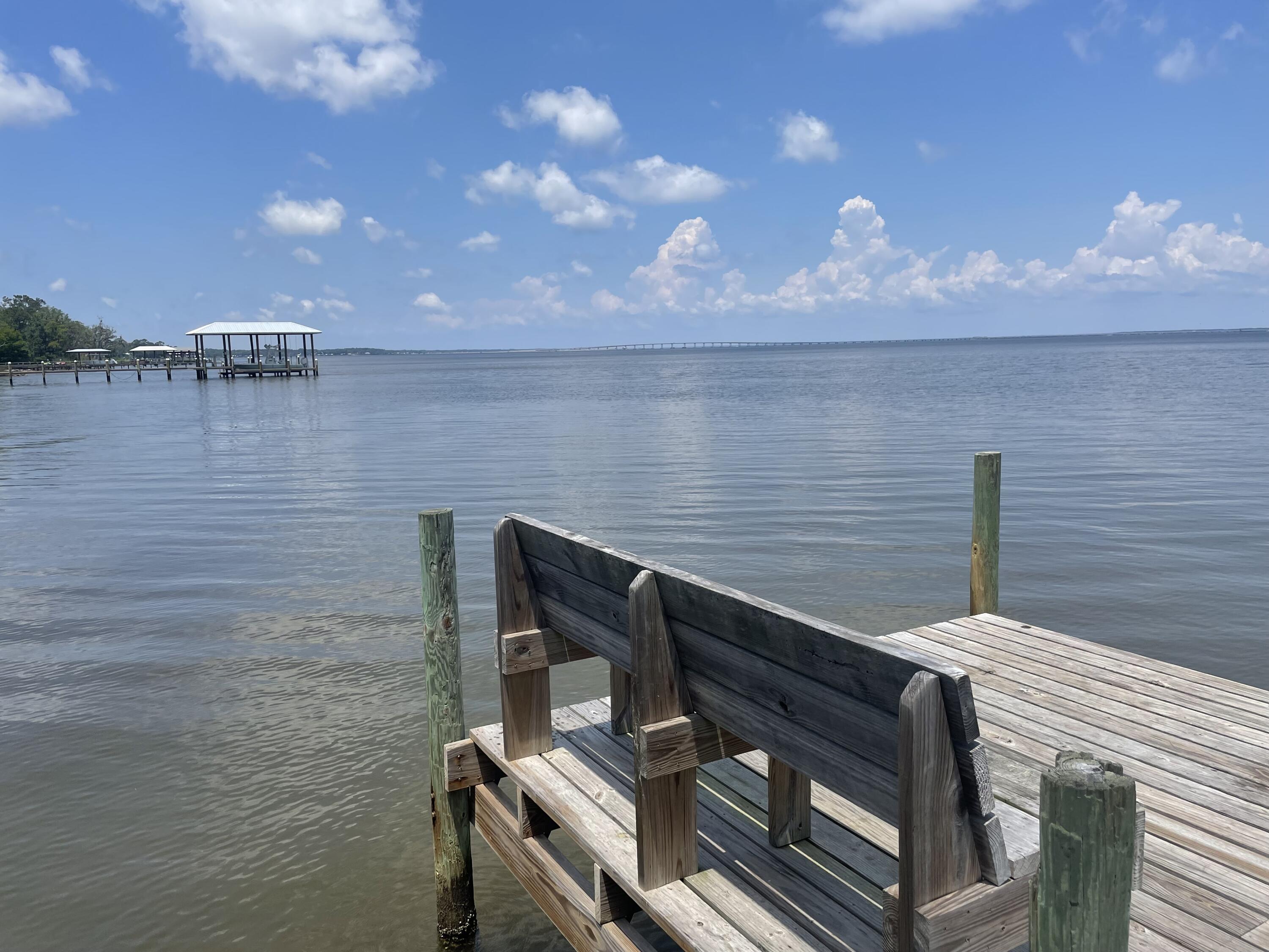 THE WOODS - Residential