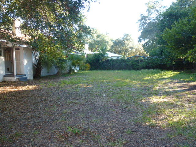 BROOKS ADDN TO FORT WALTON BEACH - Residential