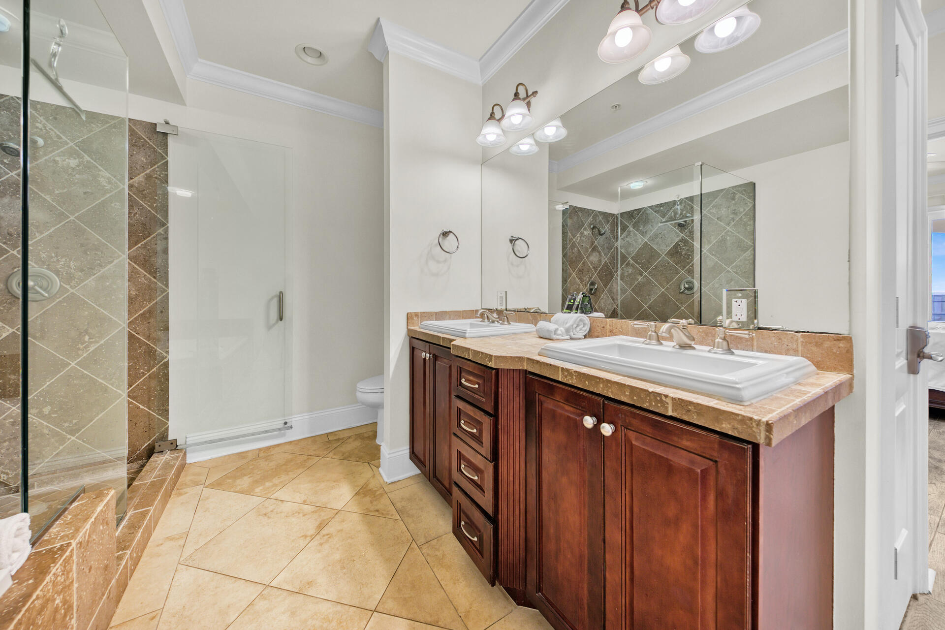 ADAGIO - Residential
