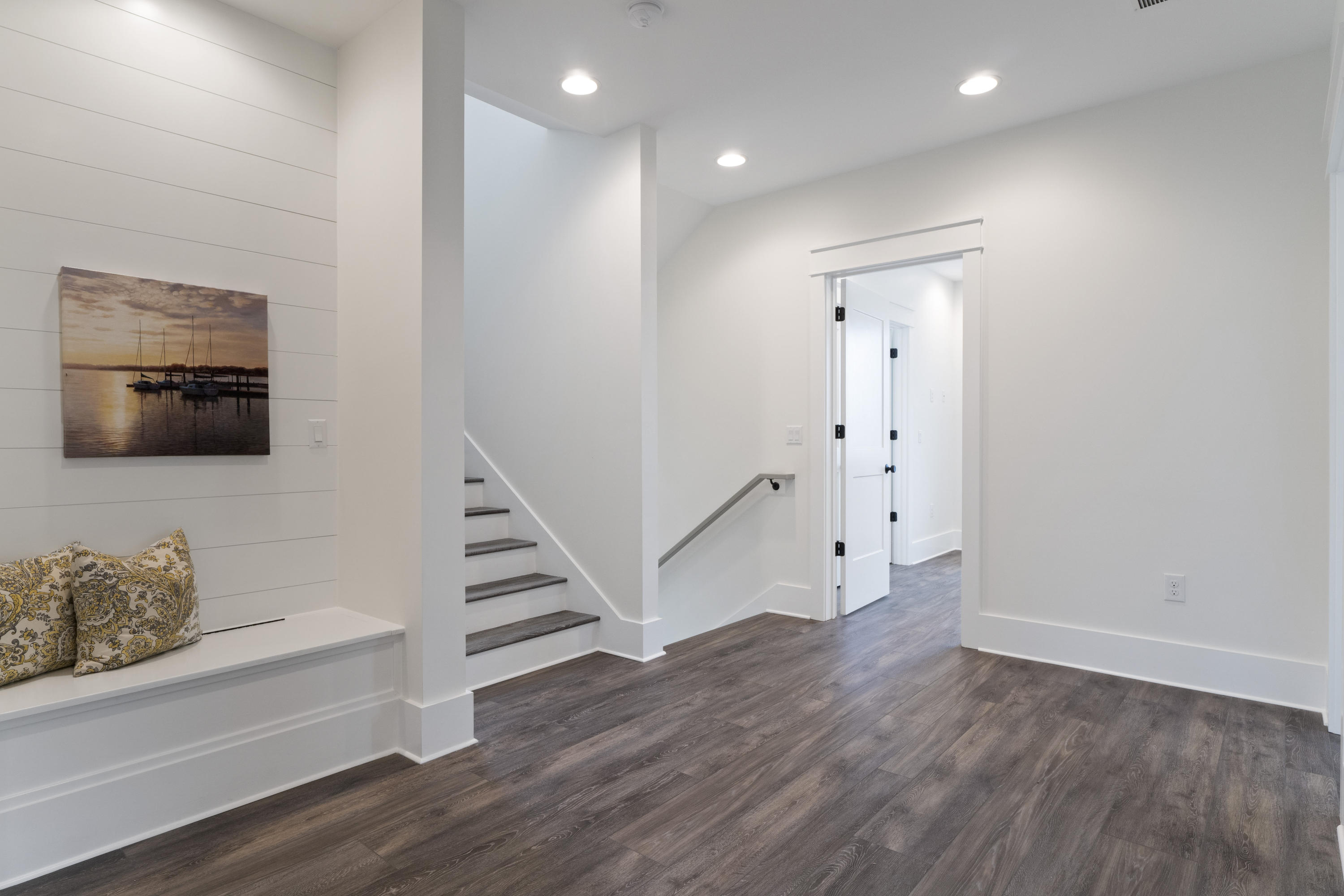 CRYSTAL BEACH - Residential