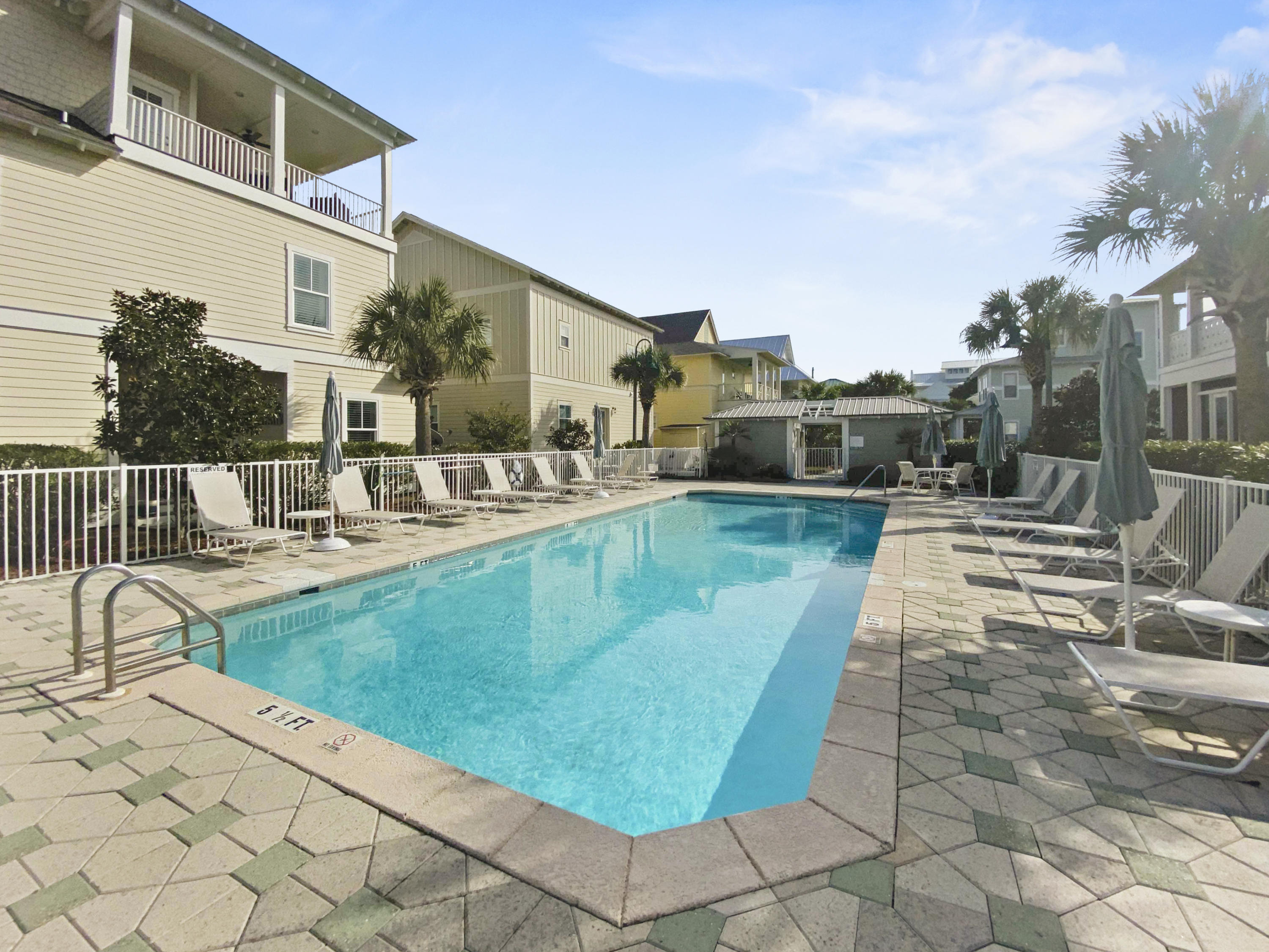 MAGNOLIA DUNE - Residential