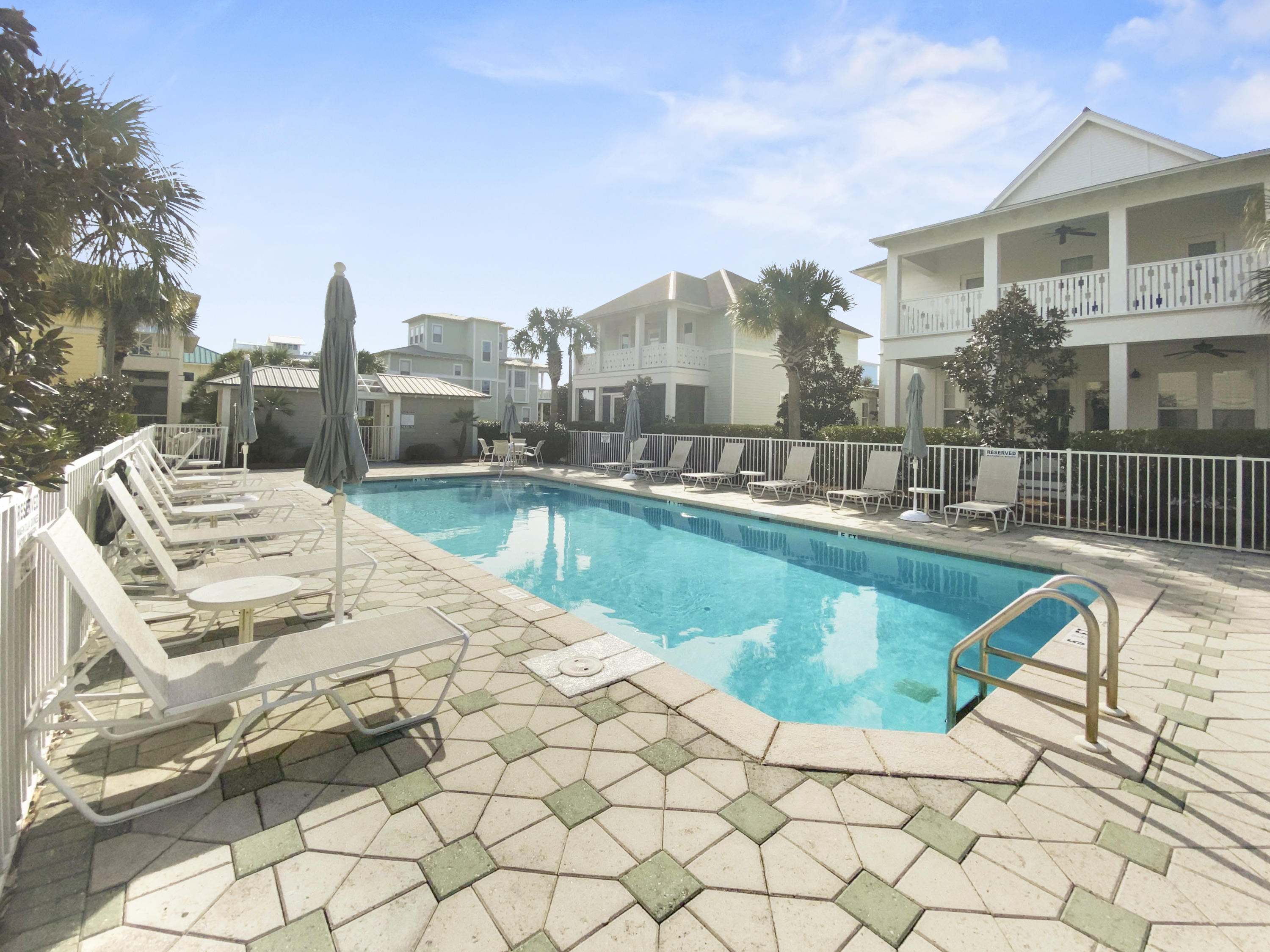 MAGNOLIA DUNE - Residential