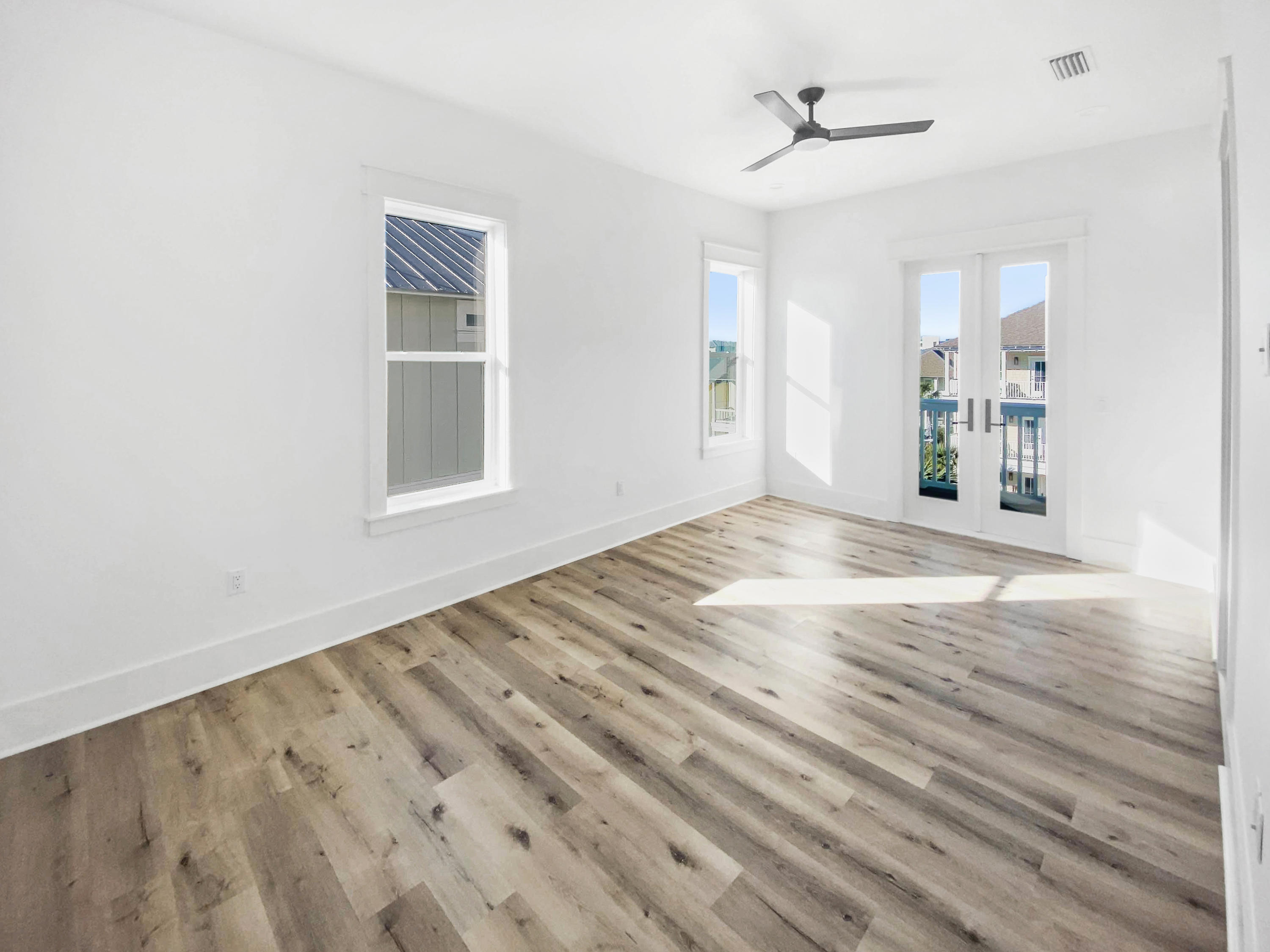 MAGNOLIA DUNE - Residential