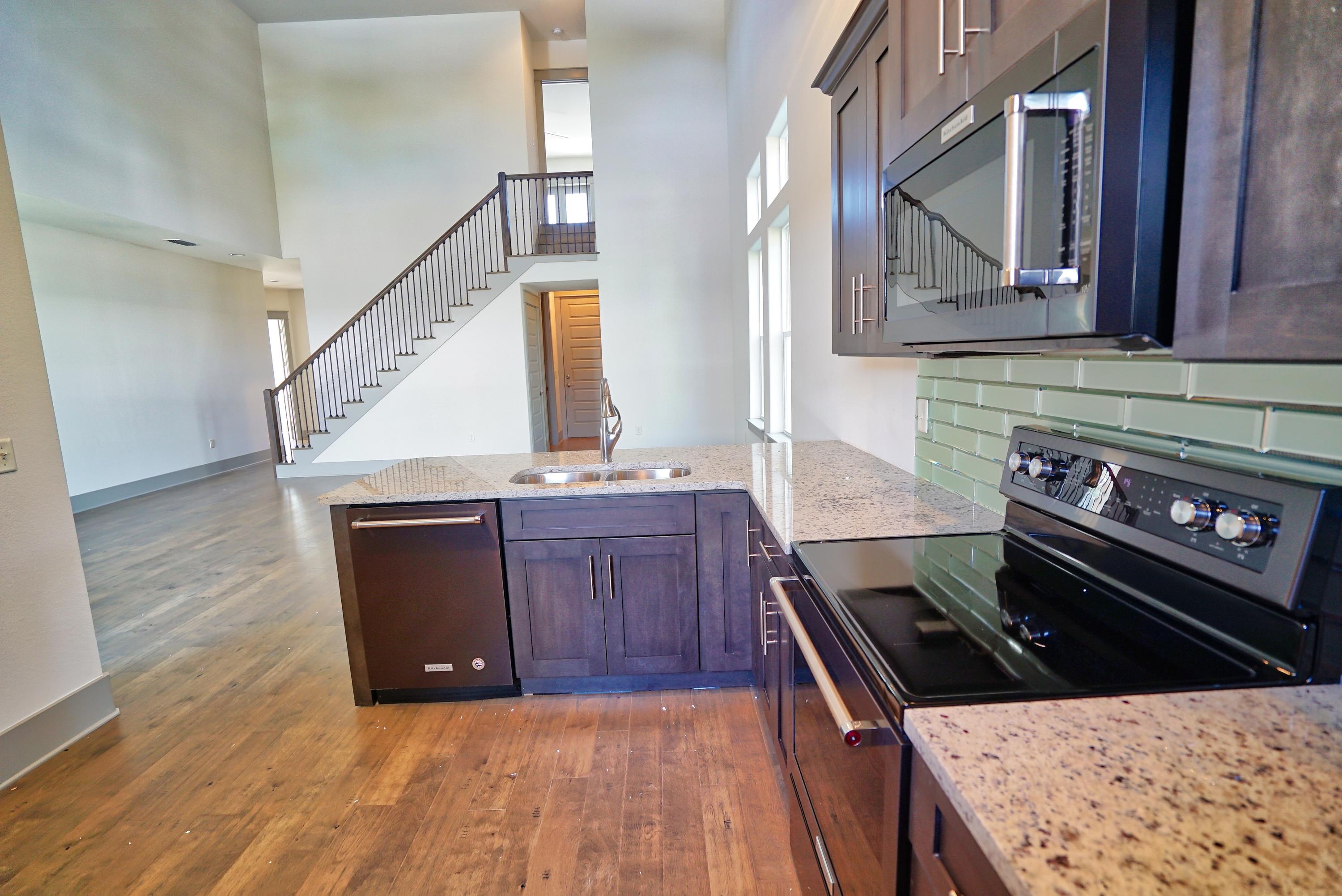 FRANGISTA BEACH 2ND ADDN - Residential