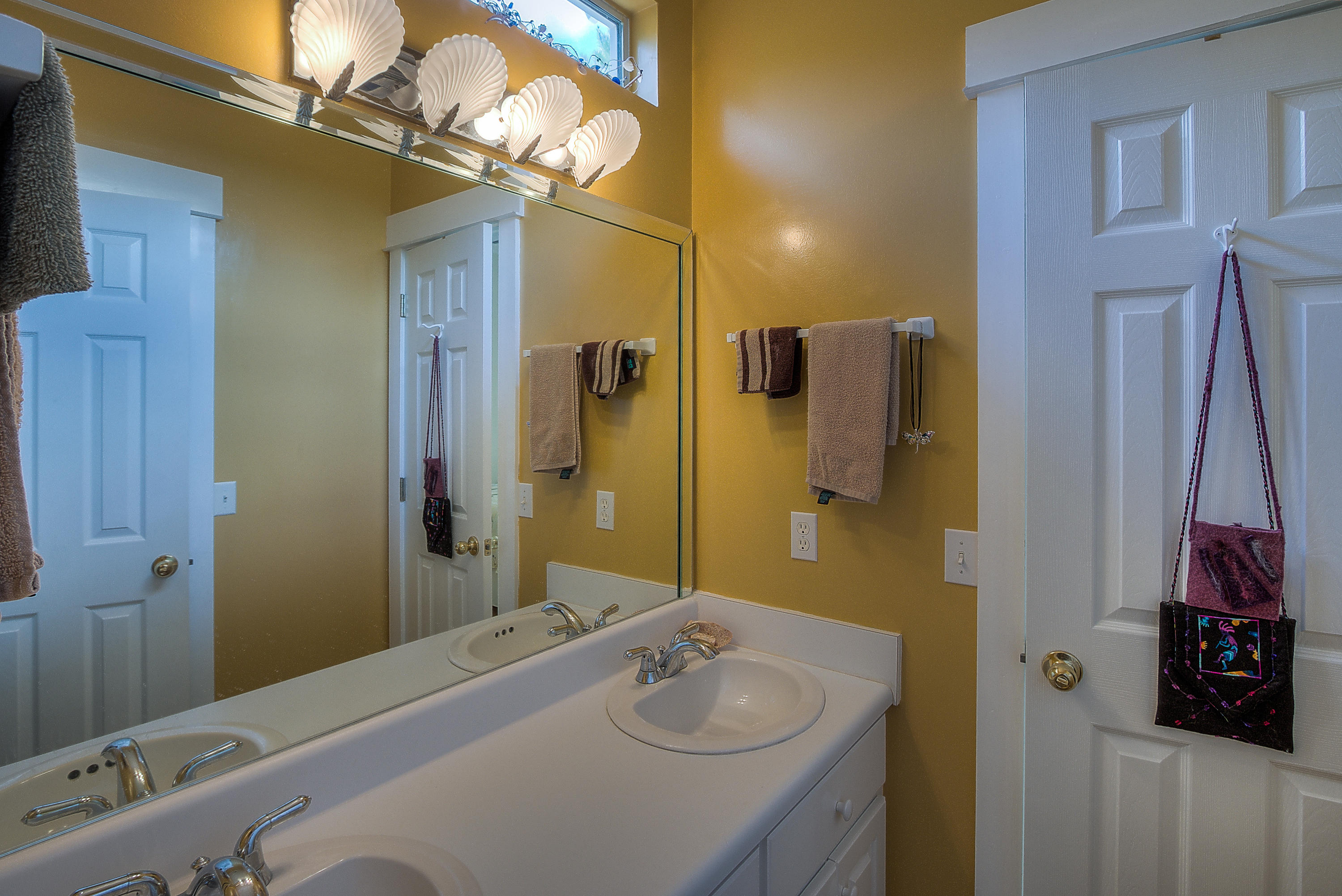 SEABREEZE EAST - Residential