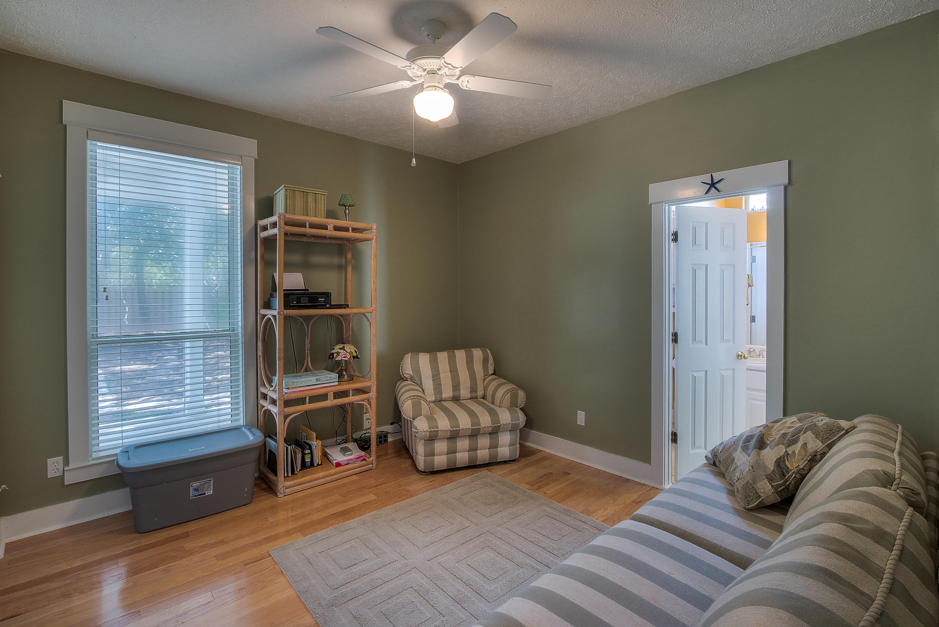 SEABREEZE EAST - Residential