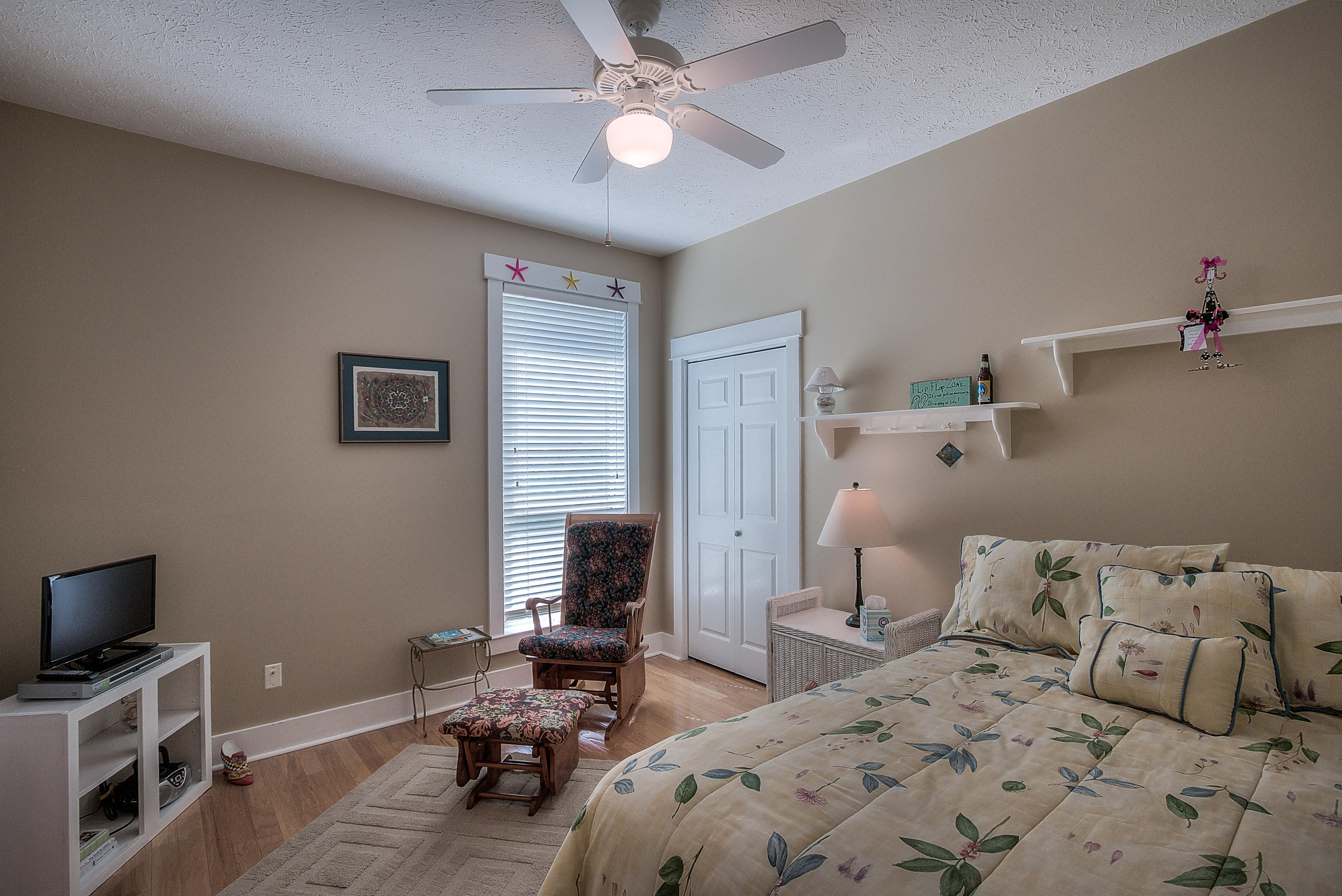 SEABREEZE EAST - Residential