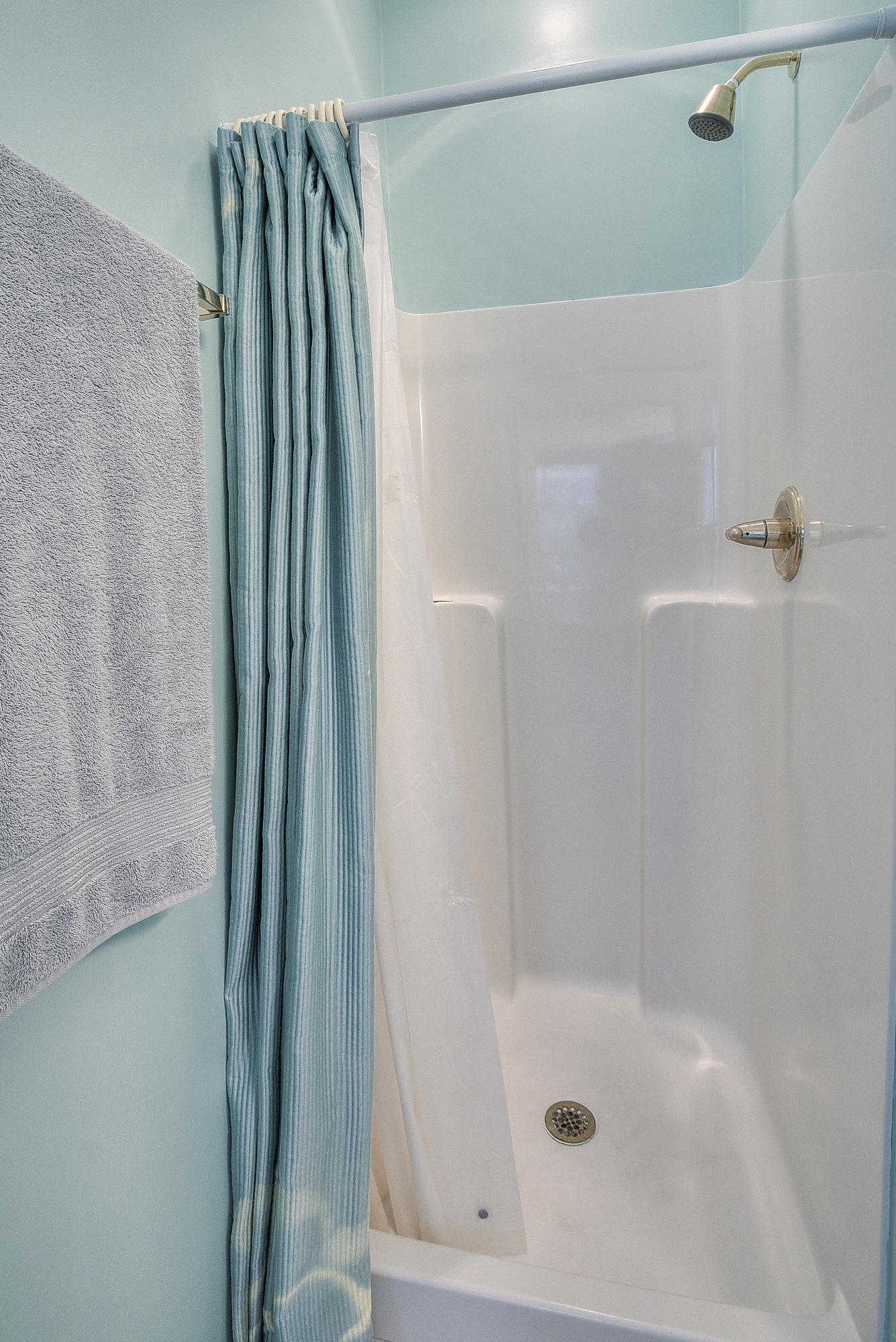 SEABREEZE EAST - Residential