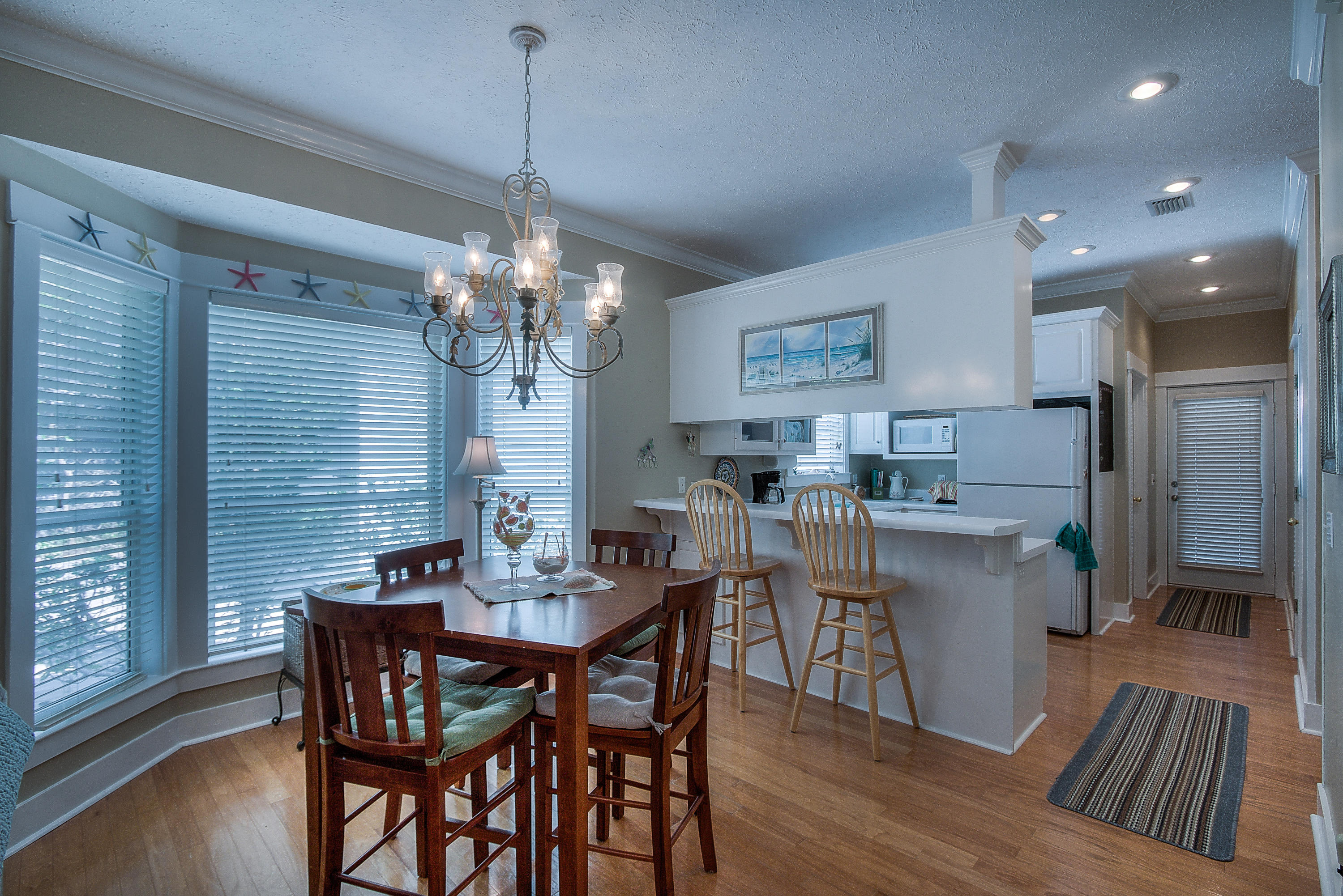 SEABREEZE EAST - Residential