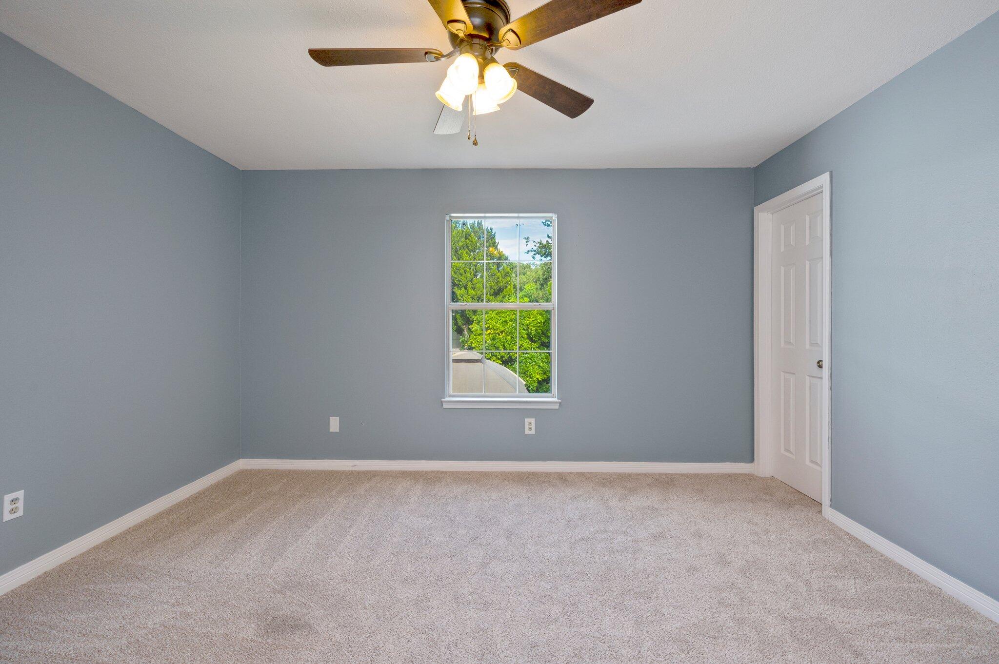 LAKE CHARLESTON - Residential