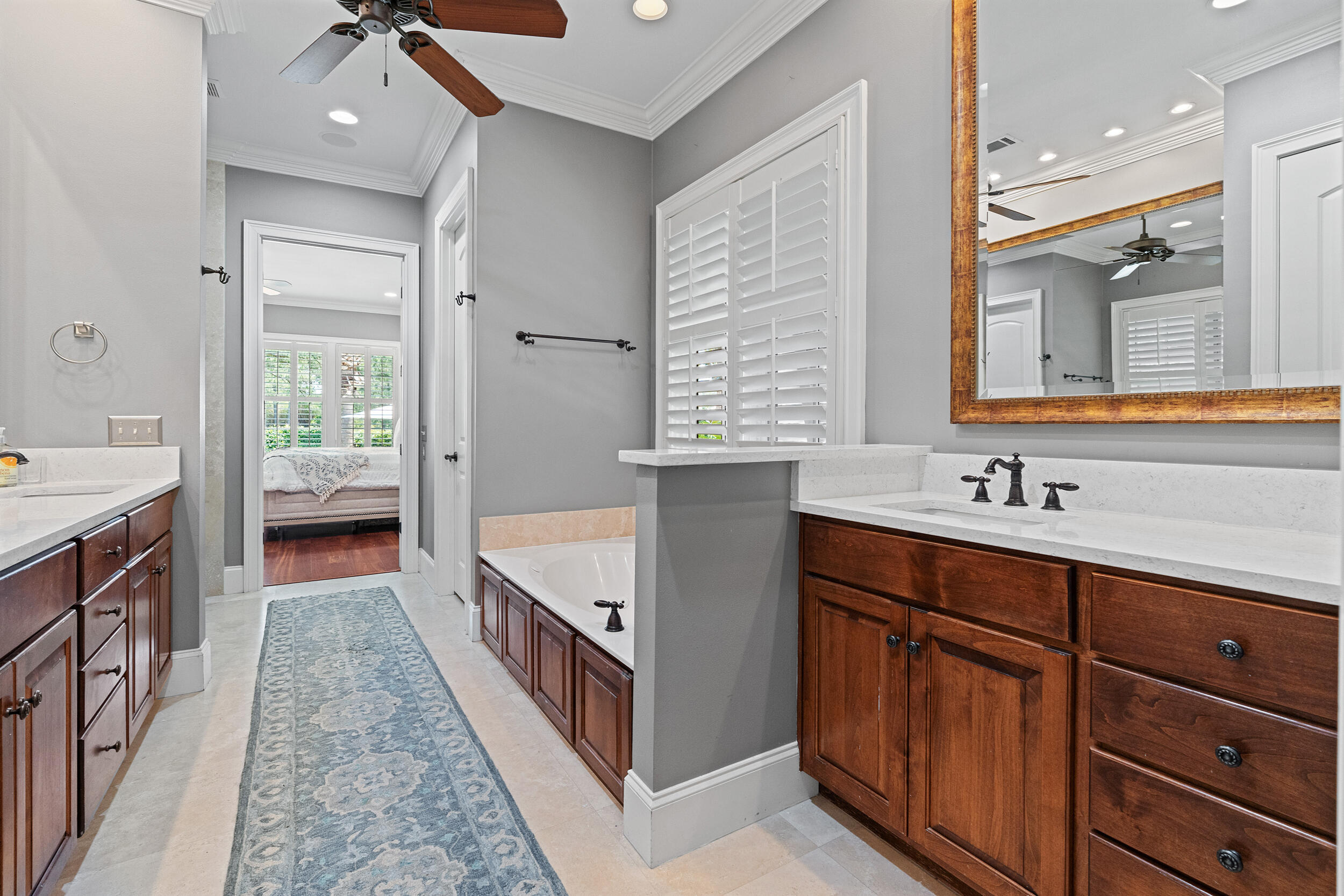 BURNT PINE - Residential