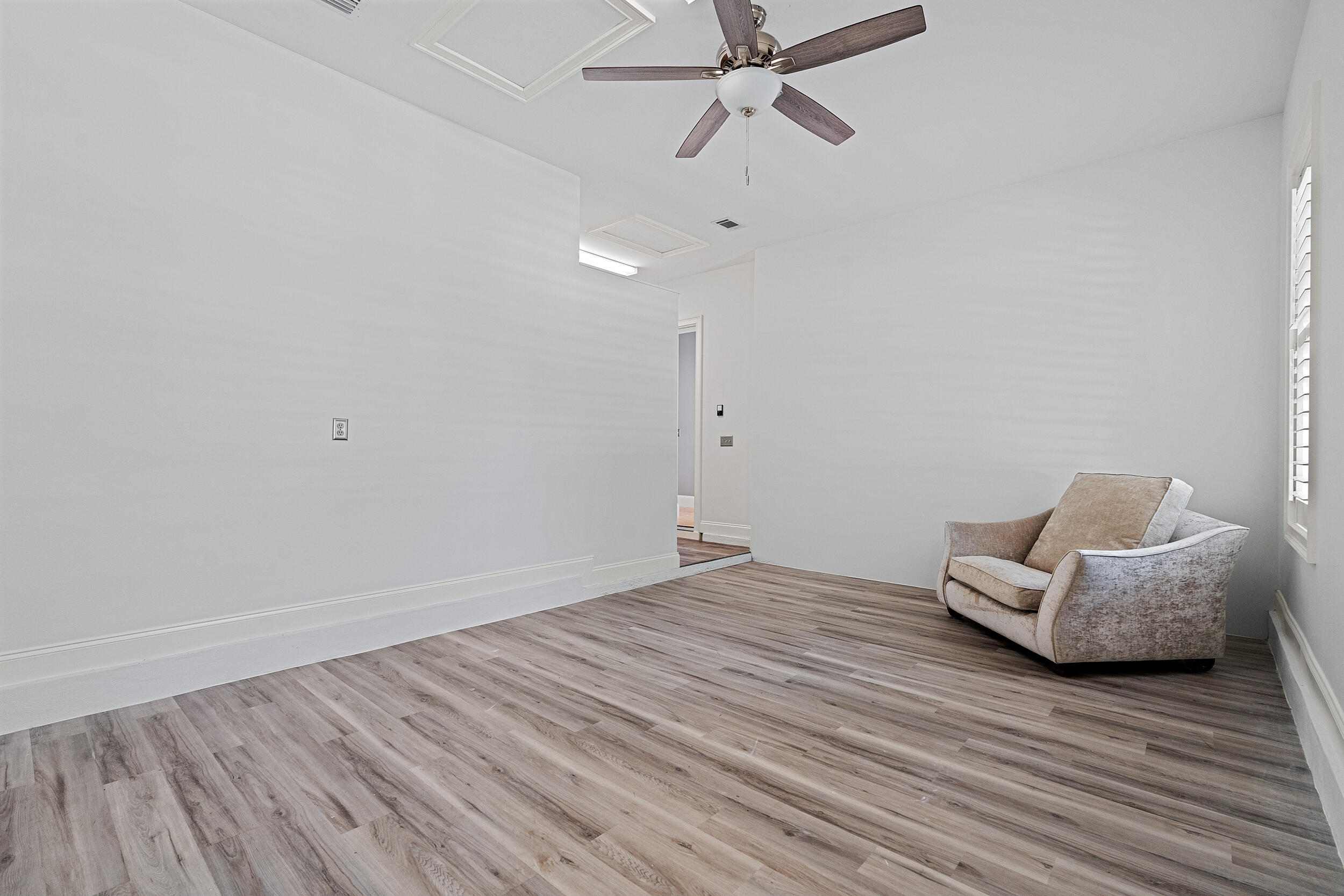 BURNT PINE - Residential