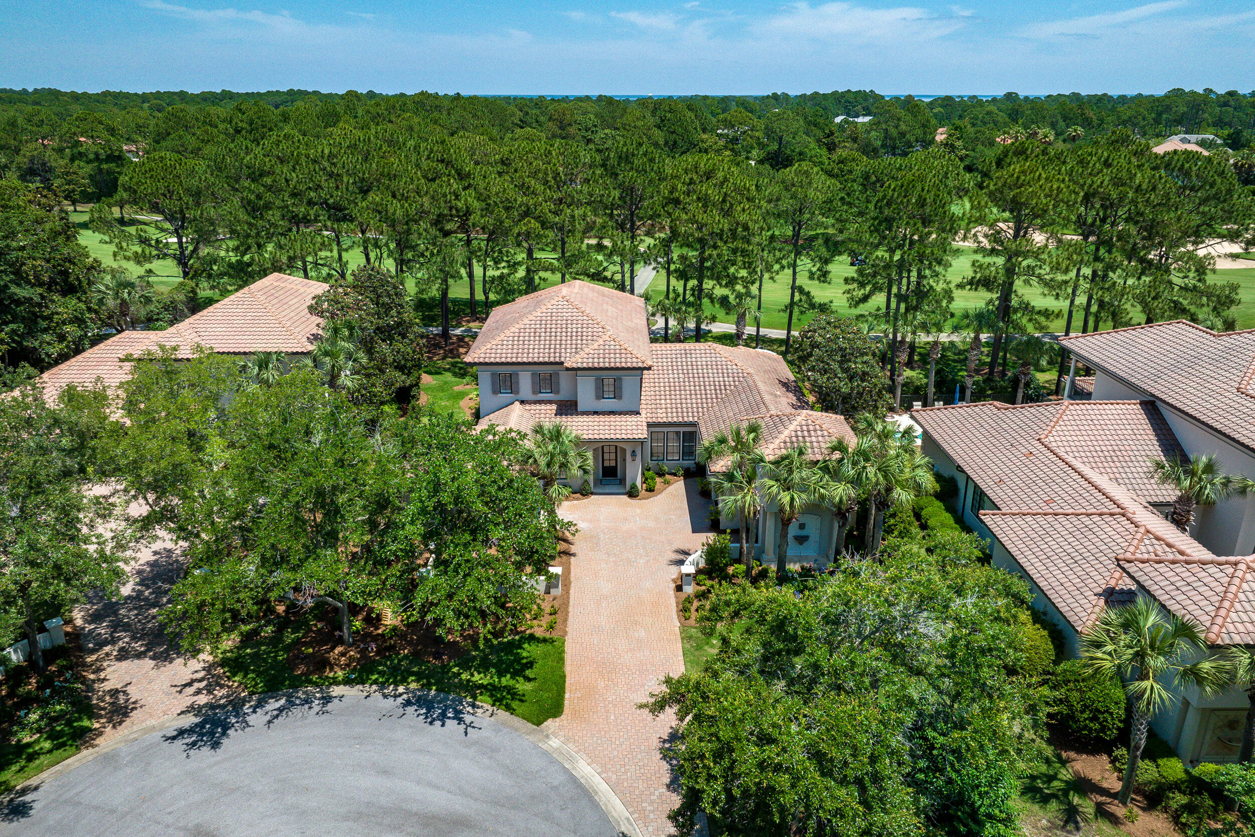 BURNT PINE - Residential