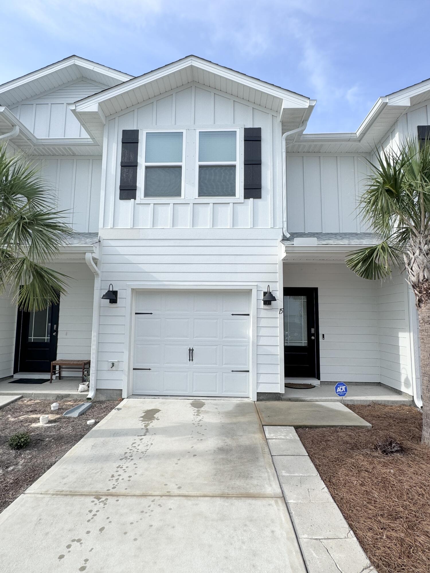 Harbor Place Townhomes - Residential Lease