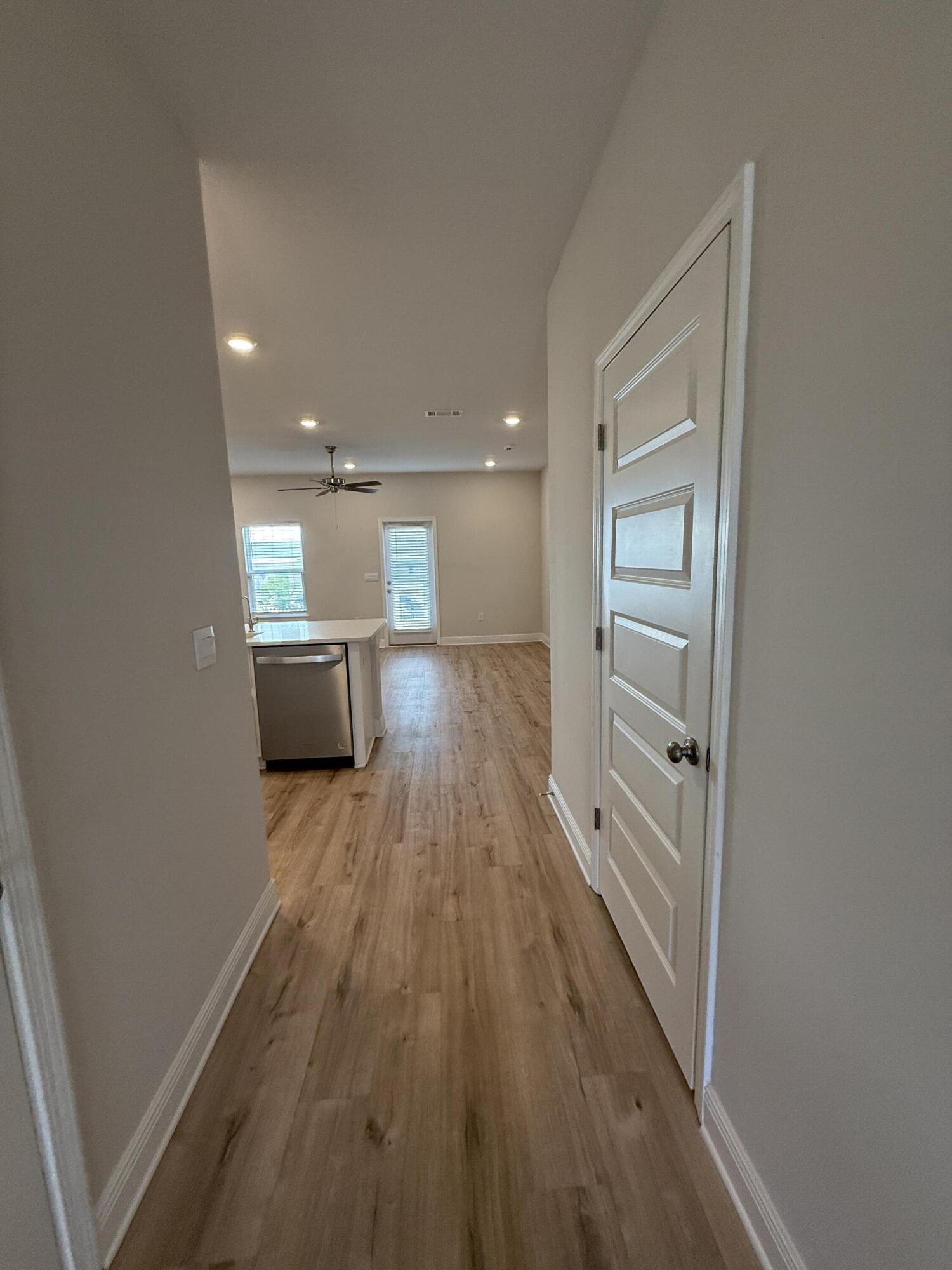 Harbor Place Townhomes - Residential Lease