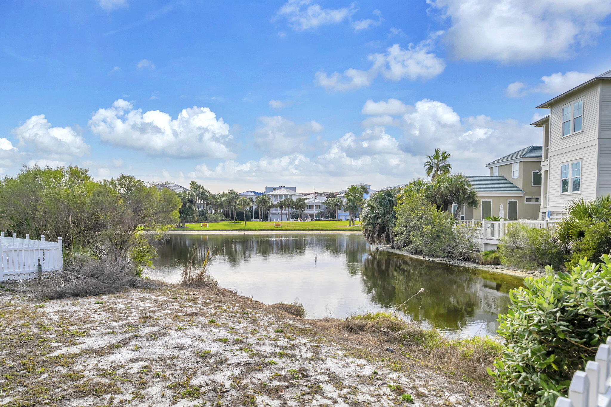 DESTIN POINTE - Residential
