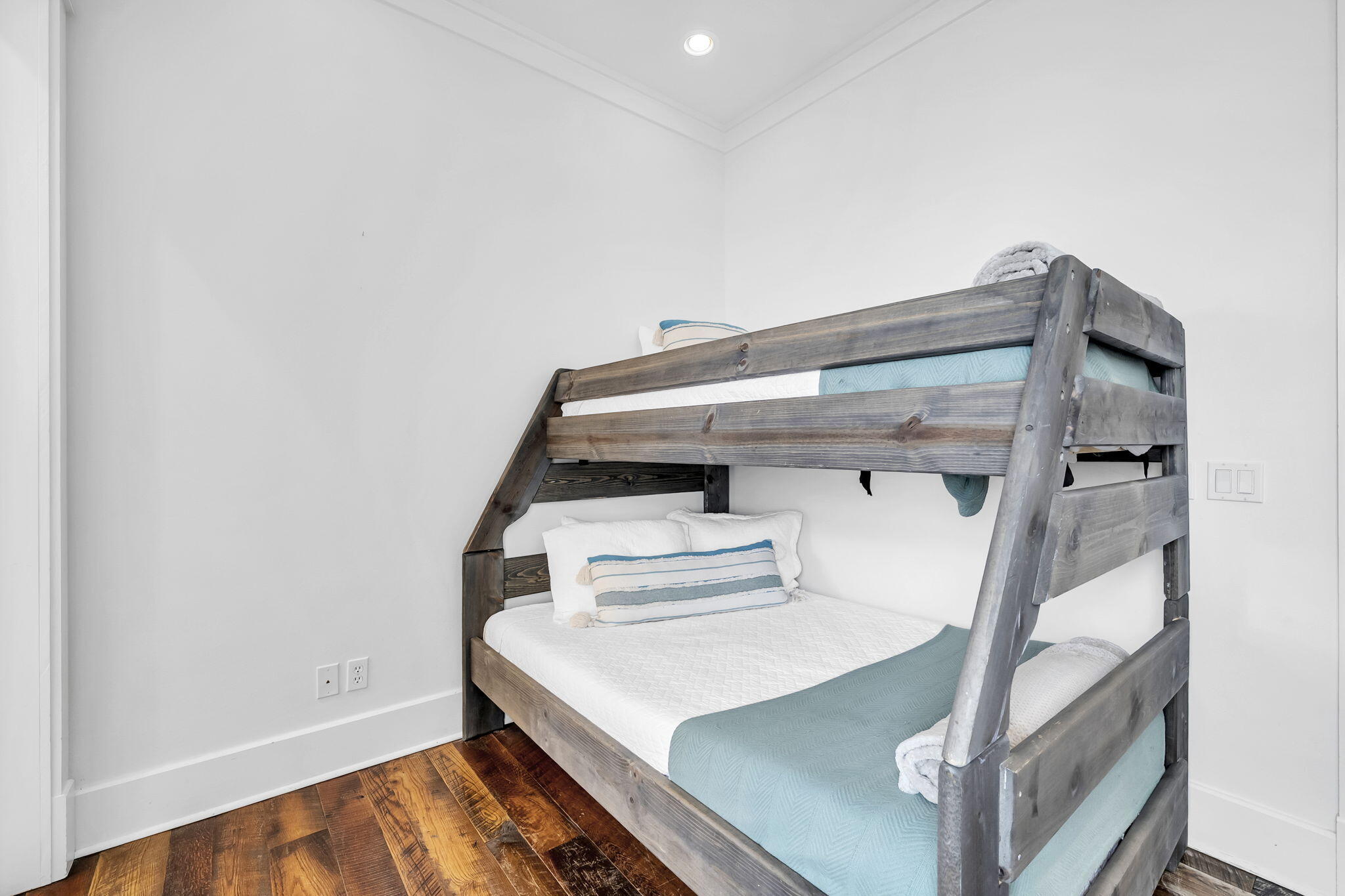 DESTIN POINTE - Residential