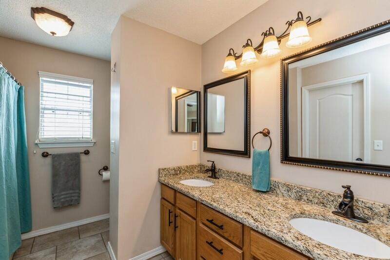 OLD TOWN PH 1 - Residential