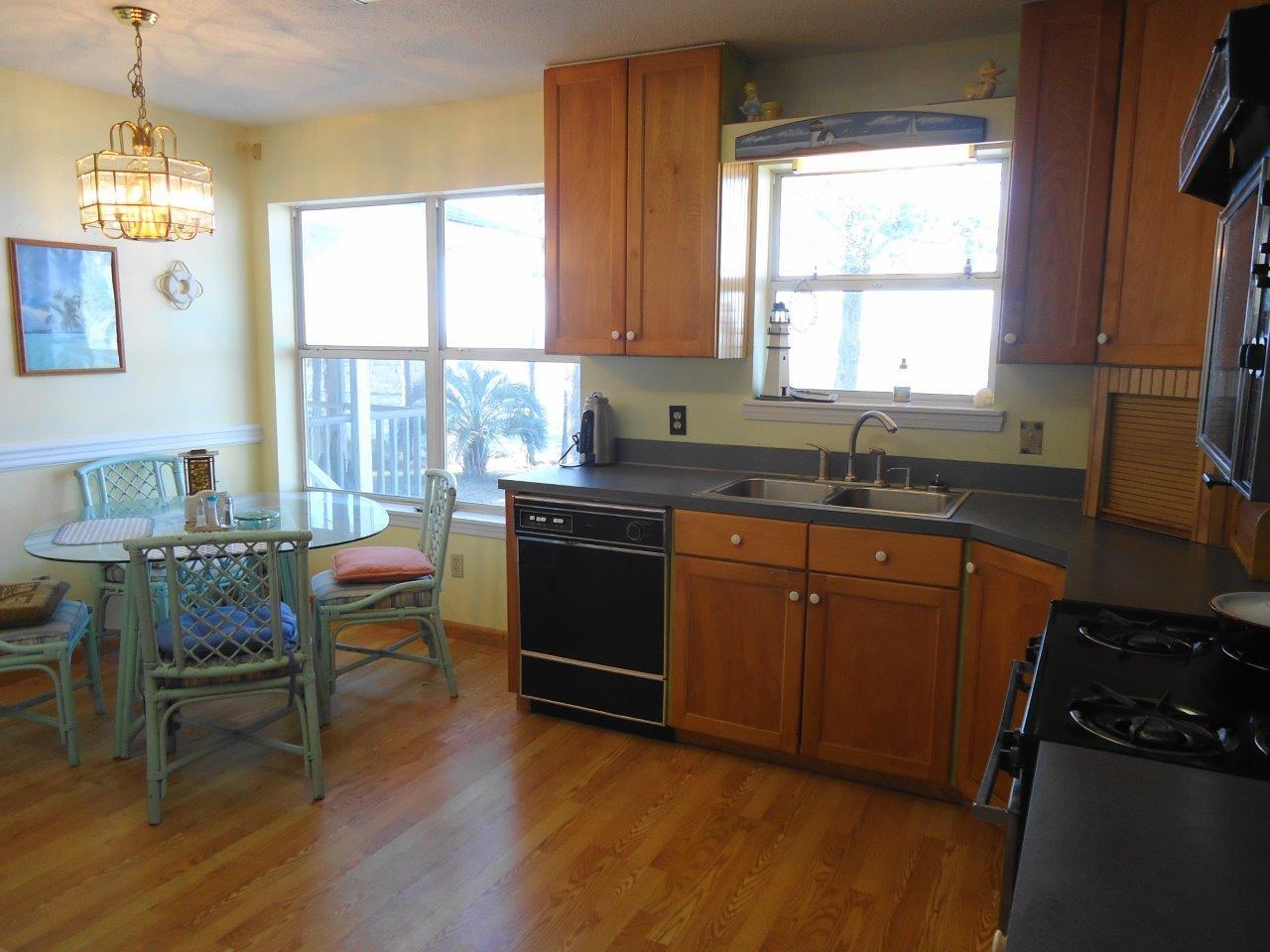 WHISPERING PINES - Residential