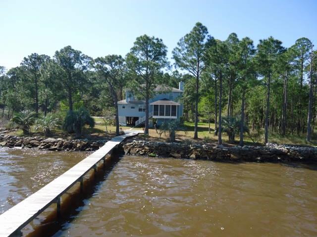 WHISPERING PINES - Residential