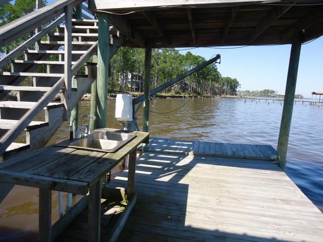 WHISPERING PINES - Residential