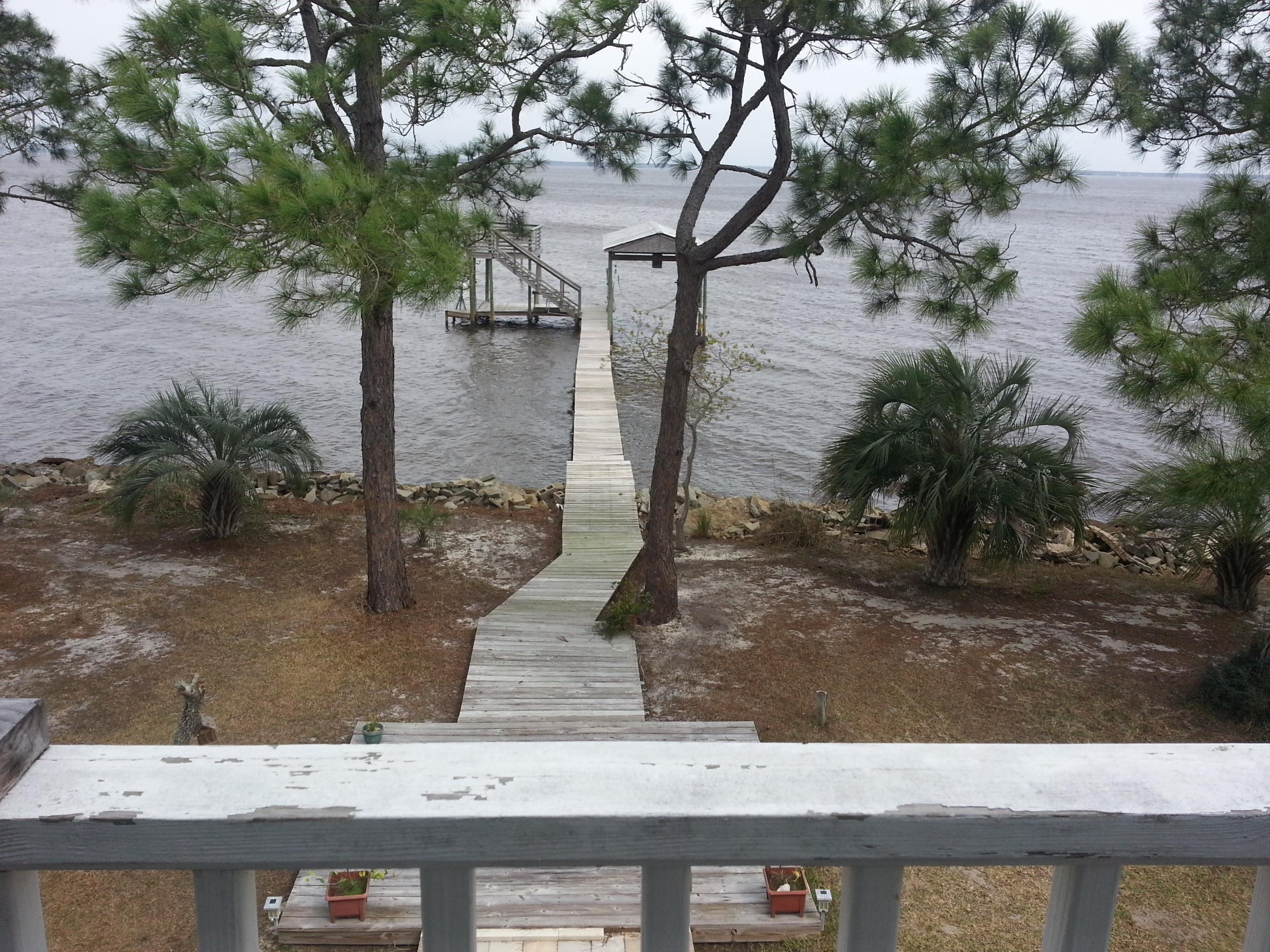 WHISPERING PINES - Residential