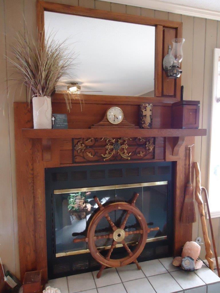 WHISPERING PINES - Residential