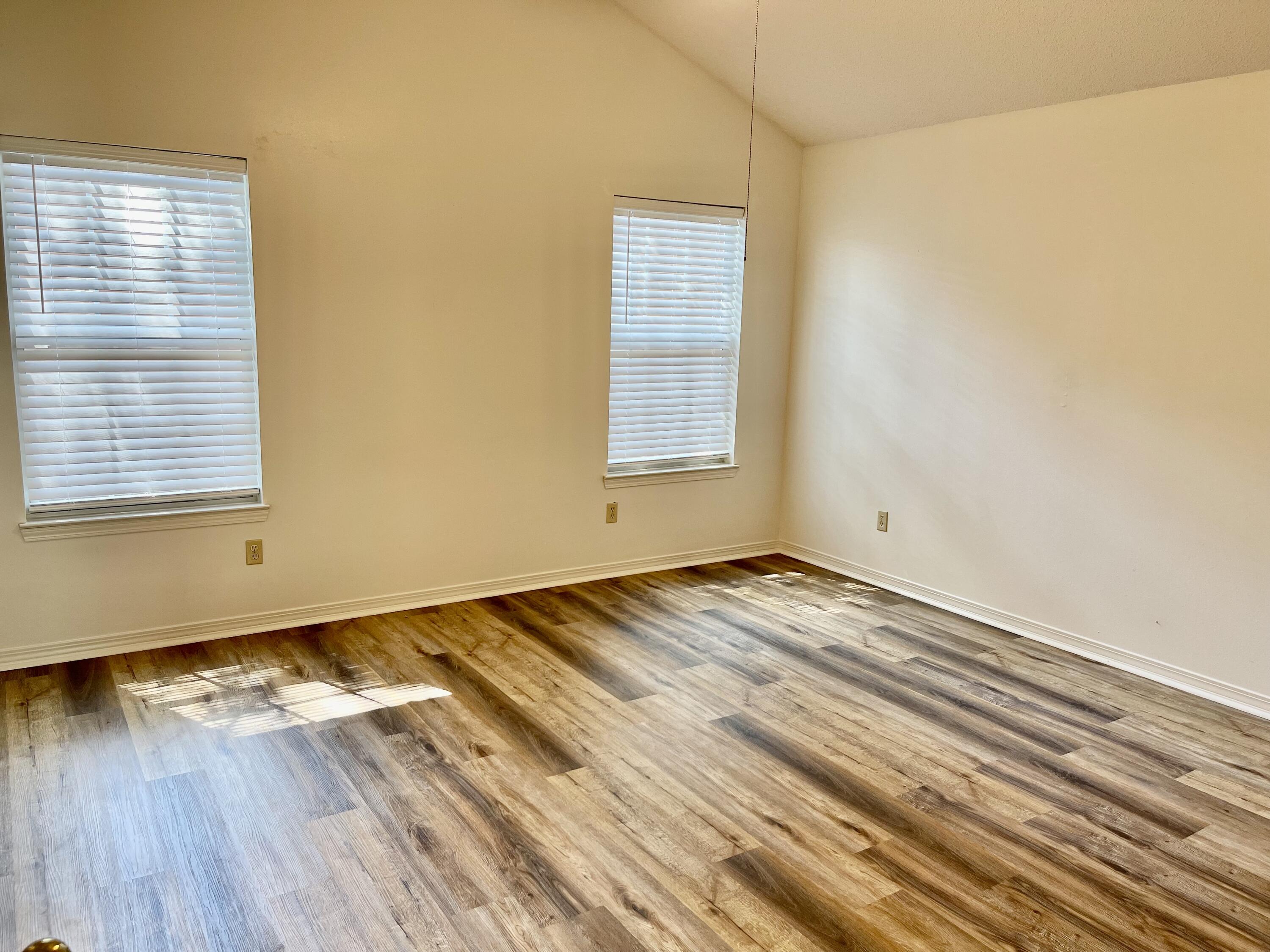 Niceville Creek Side - Residential