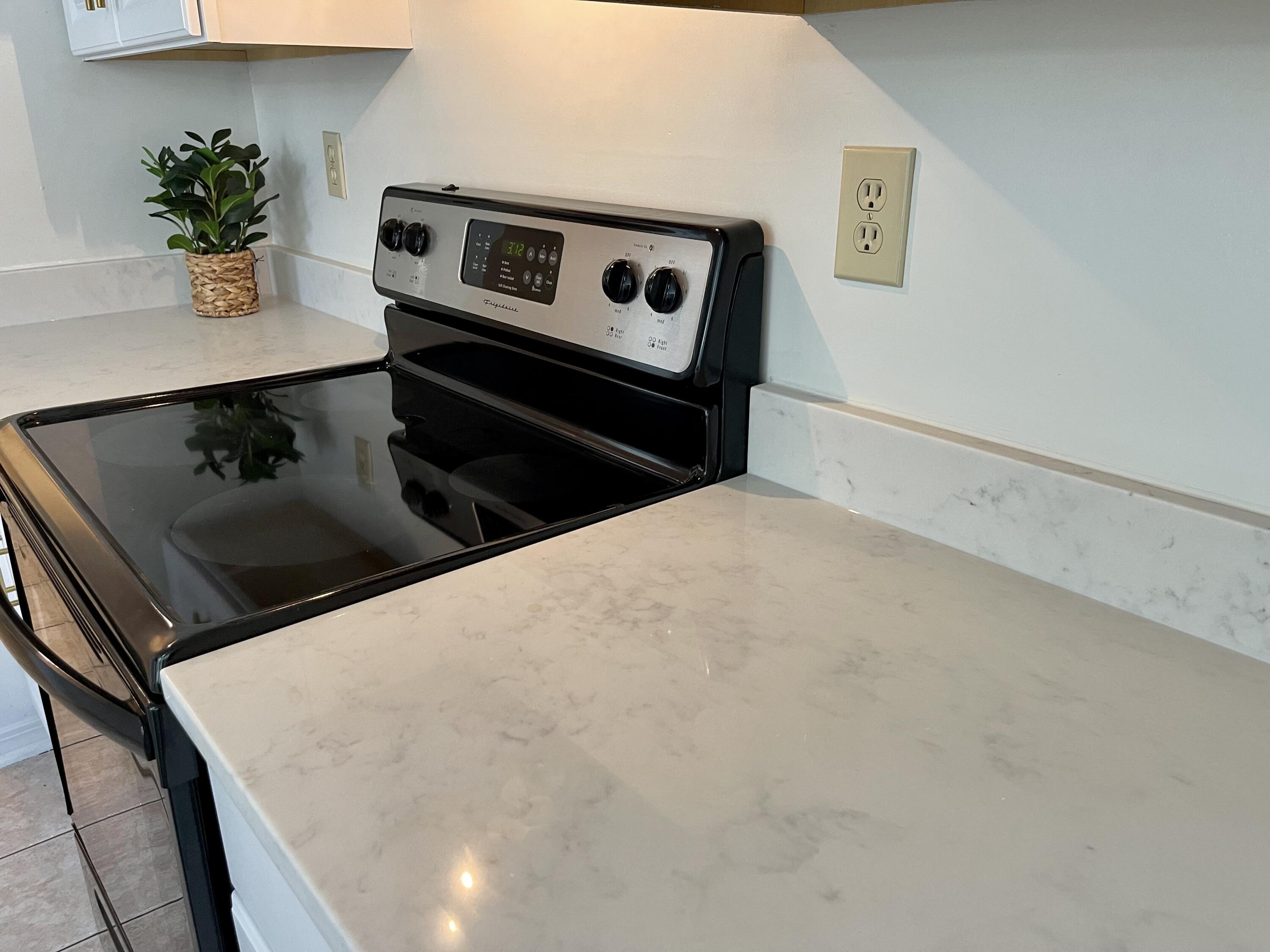 Niceville Creek Side - Residential