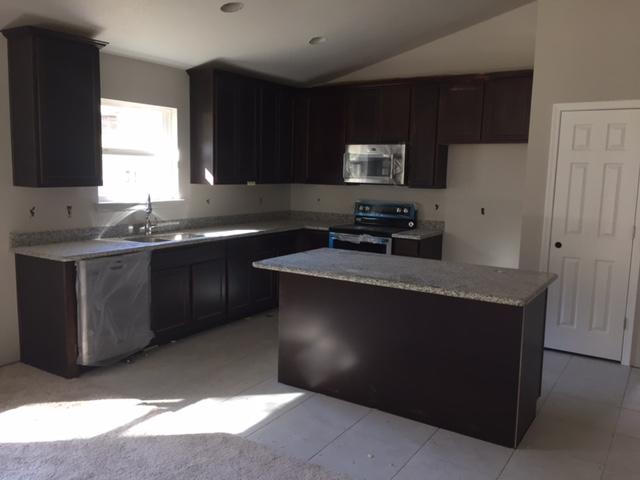 MAGNOLIA LAKE ESTATES PH 2 - Residential