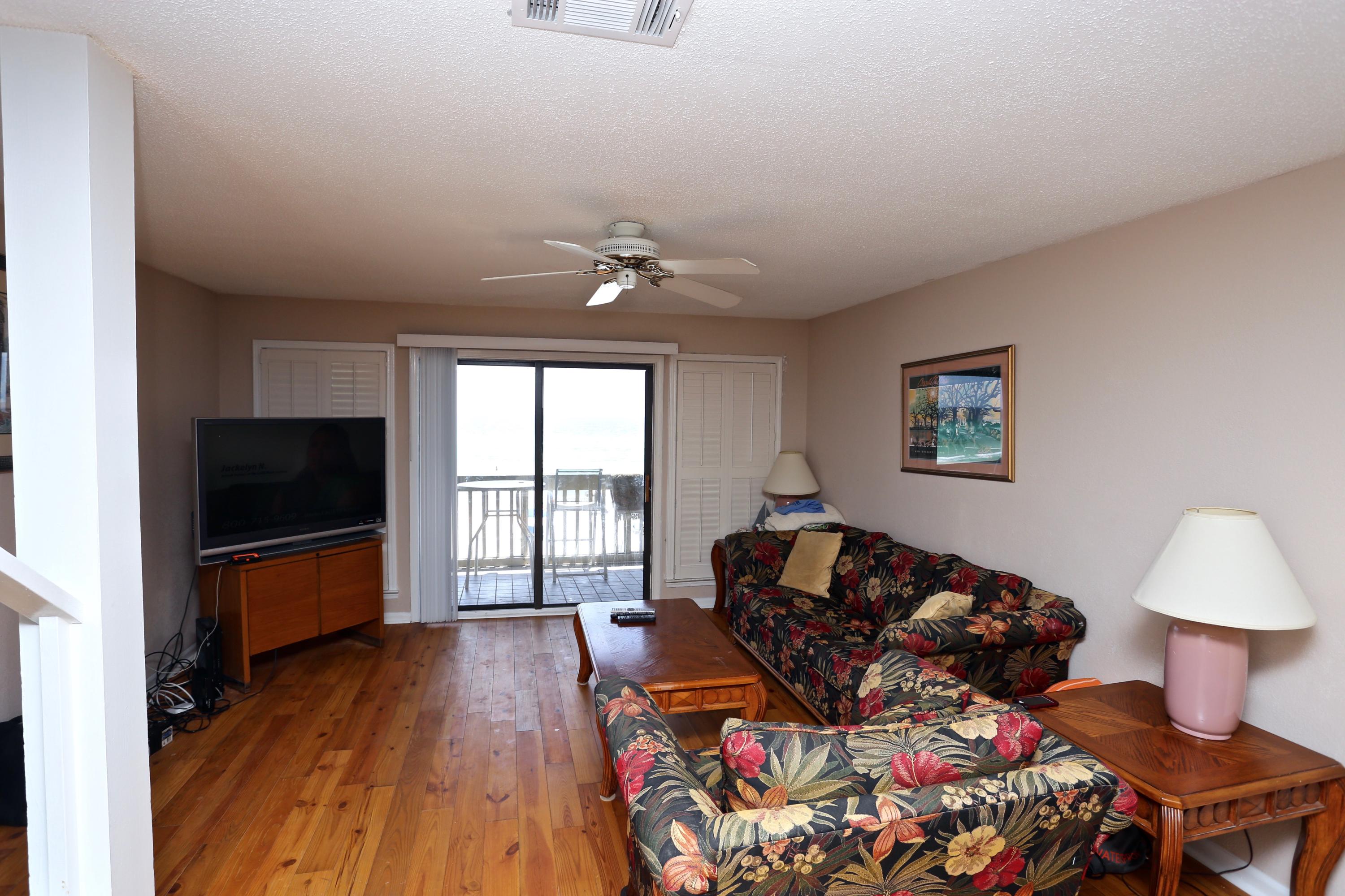 RAMSGATE HARBOUR PH 2 CONDO - Residential
