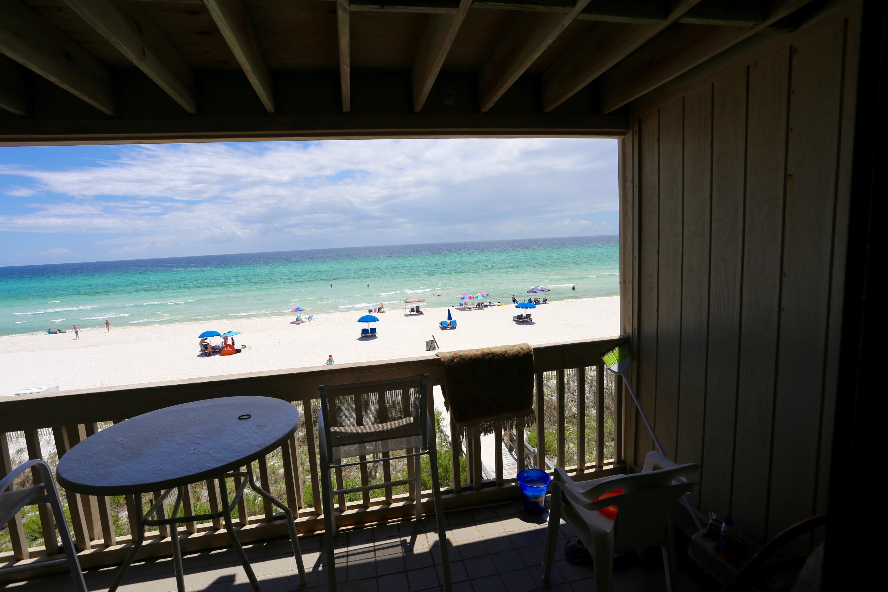 RAMSGATE HARBOUR PH 2 CONDO - Residential