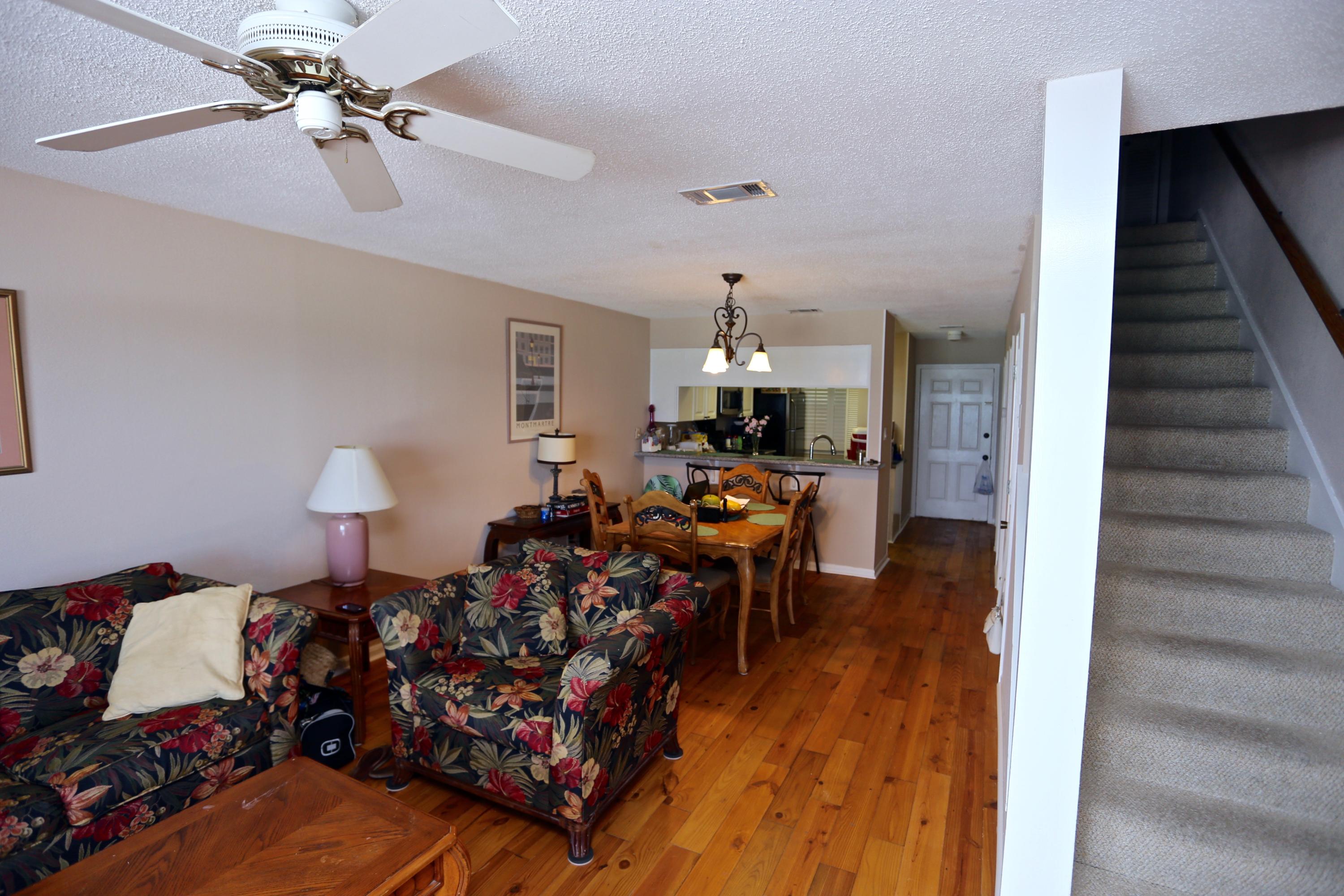 RAMSGATE HARBOUR PH 2 CONDO - Residential