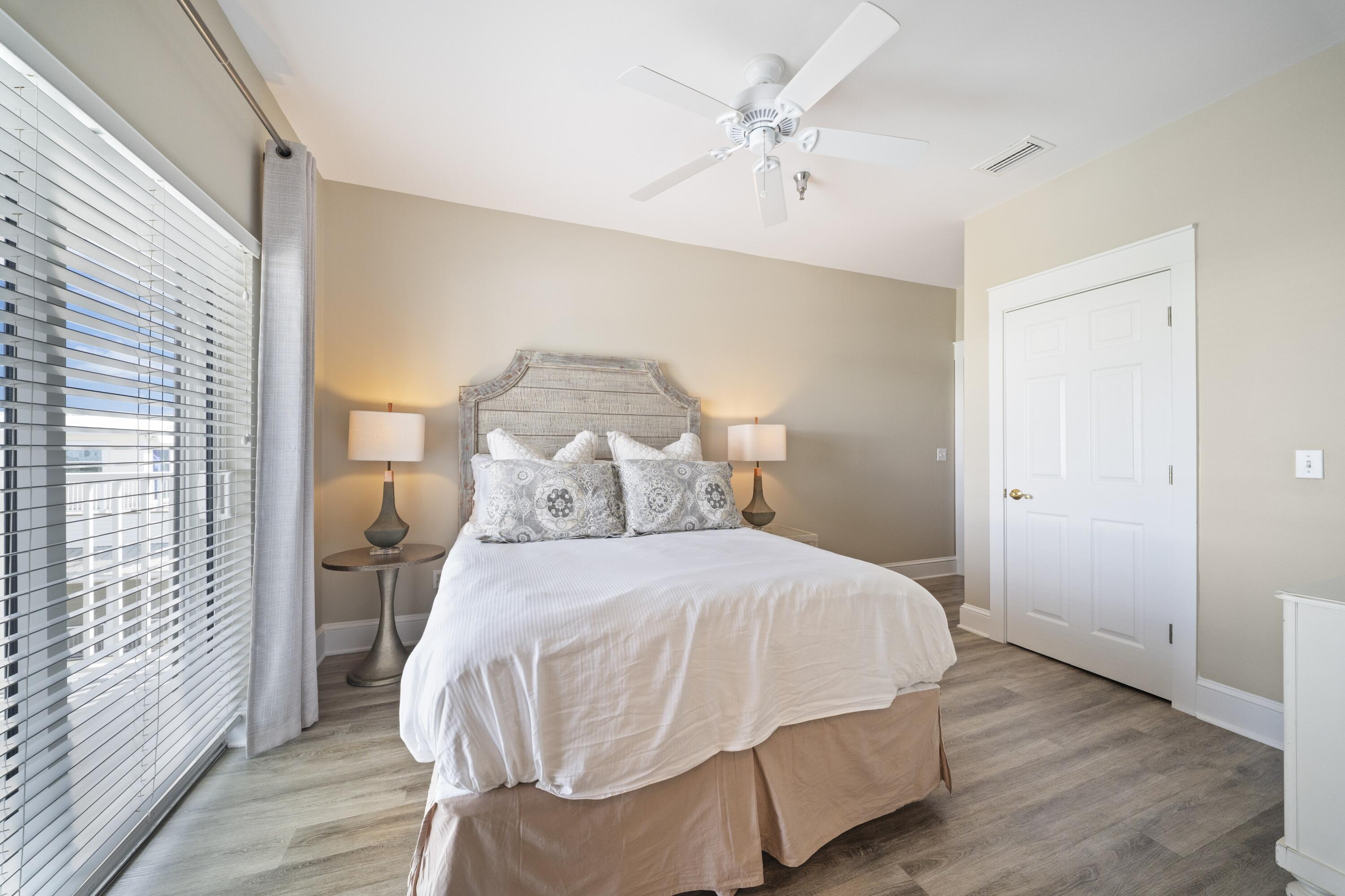 Seaview - Residential