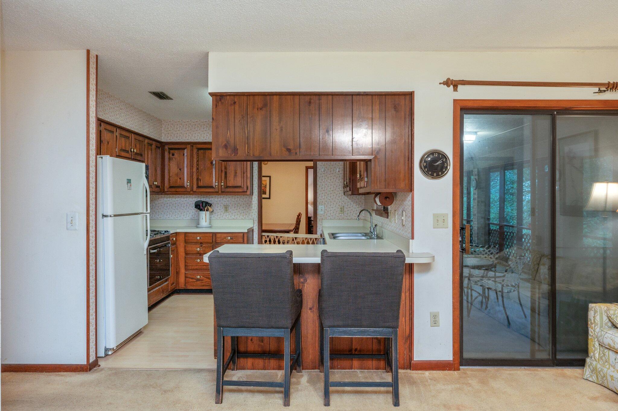 Rocky Bayou - Residential