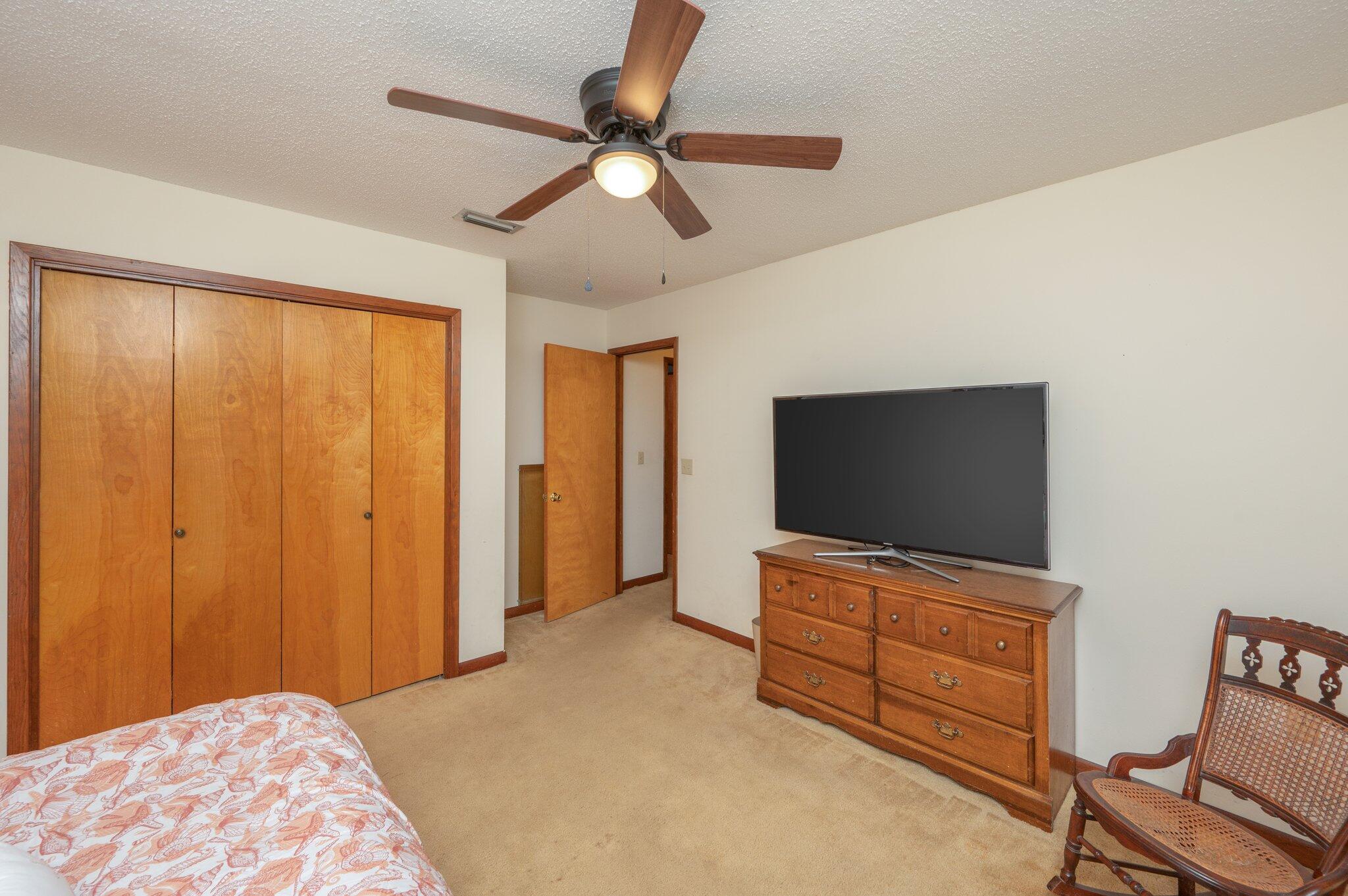 Rocky Bayou - Residential