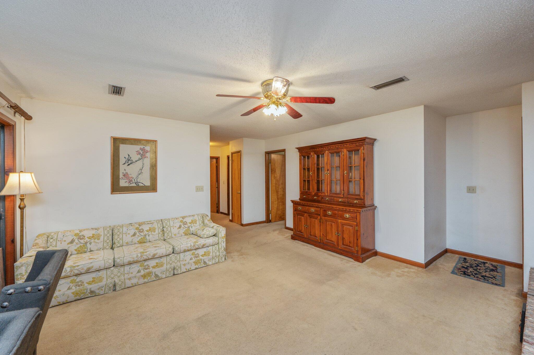 Rocky Bayou - Residential