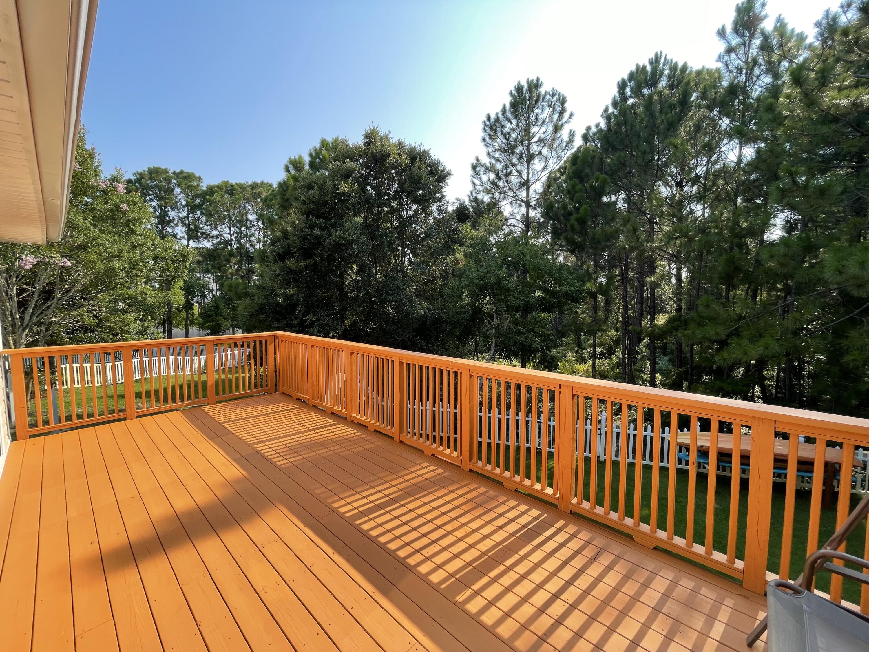 TWIN LAKES ESTATES - Residential