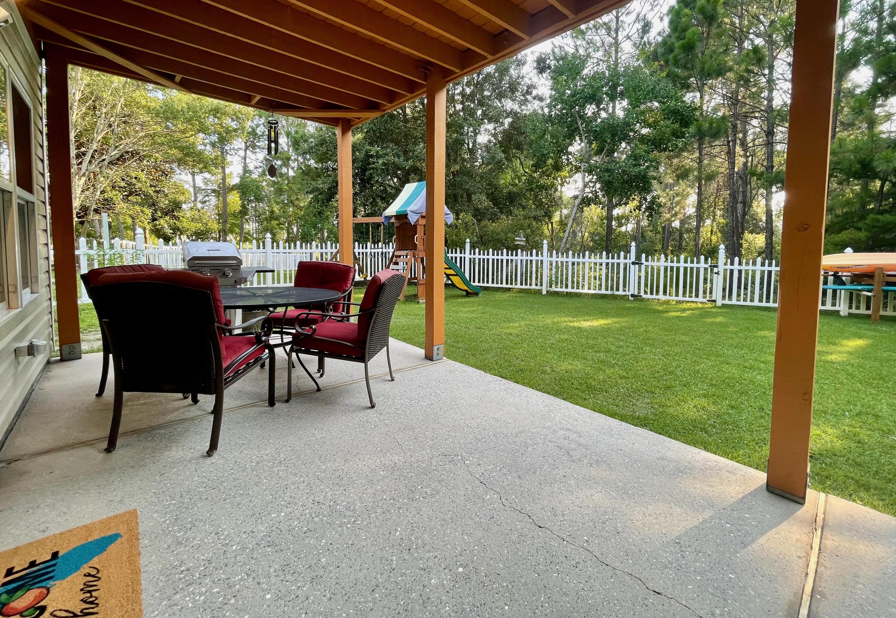 TWIN LAKES ESTATES - Residential