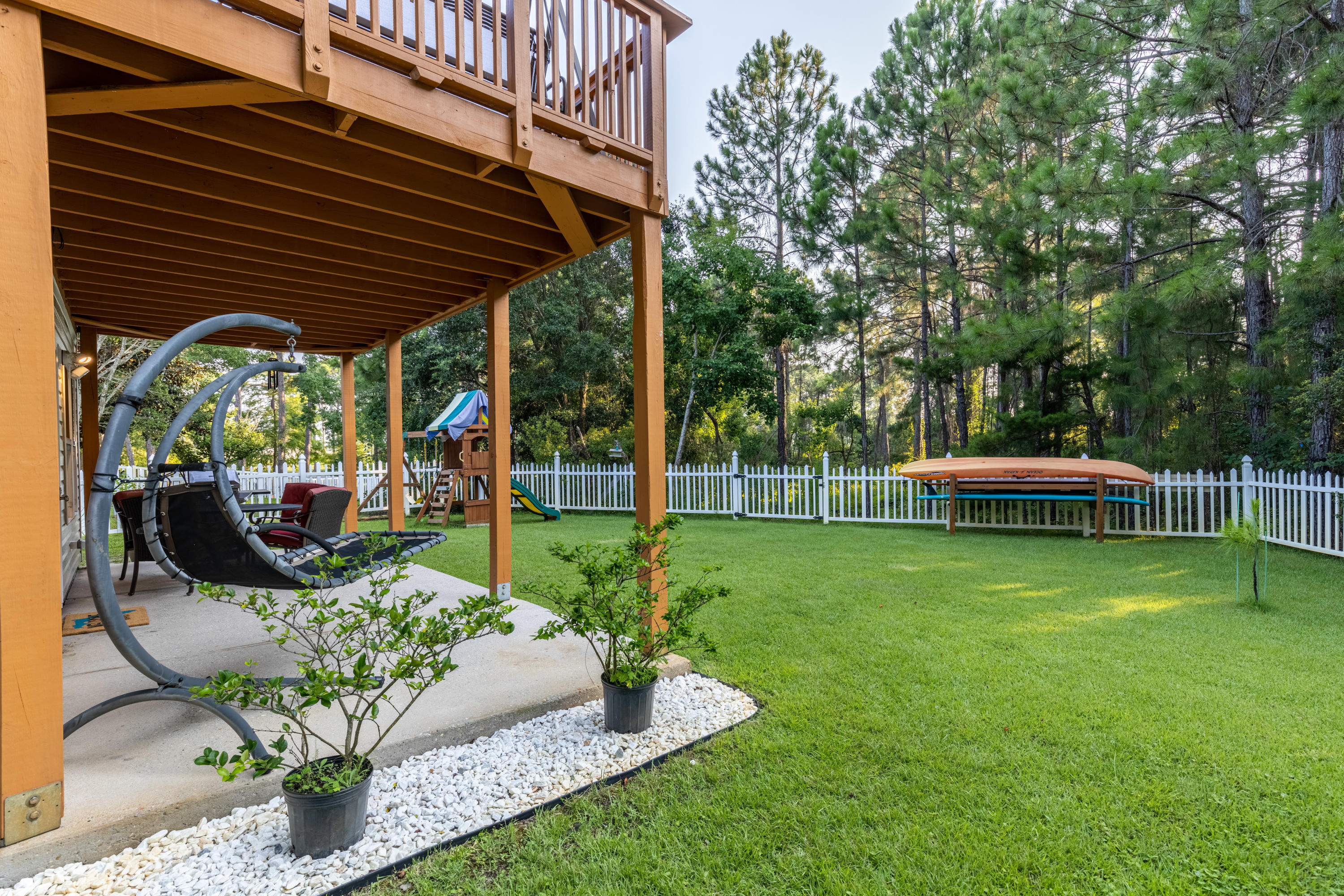 TWIN LAKES ESTATES - Residential