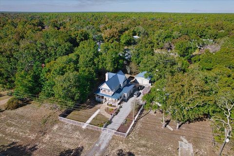 A home in Niceville