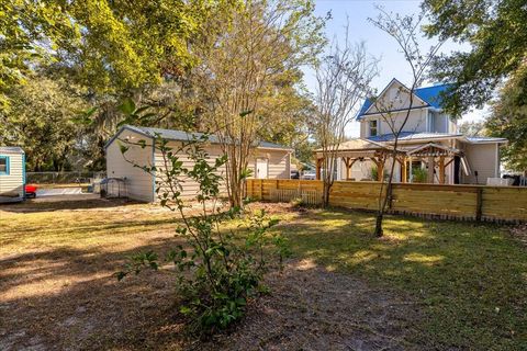 A home in Niceville