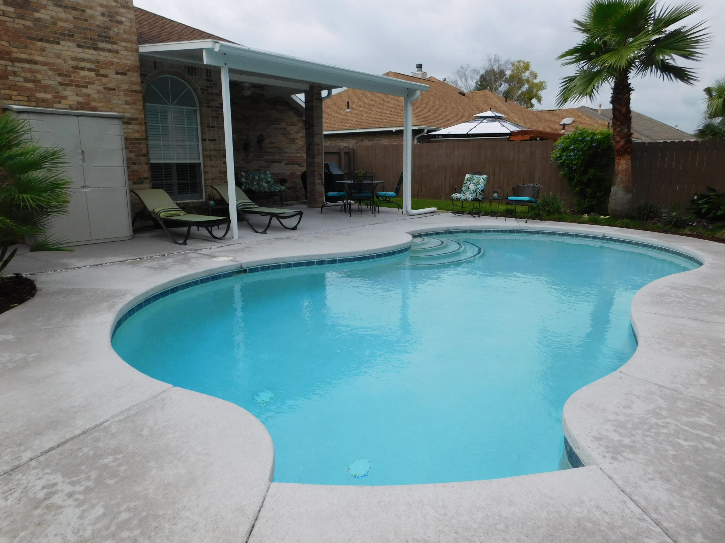 RIDGE WOOD MANOR - Residential