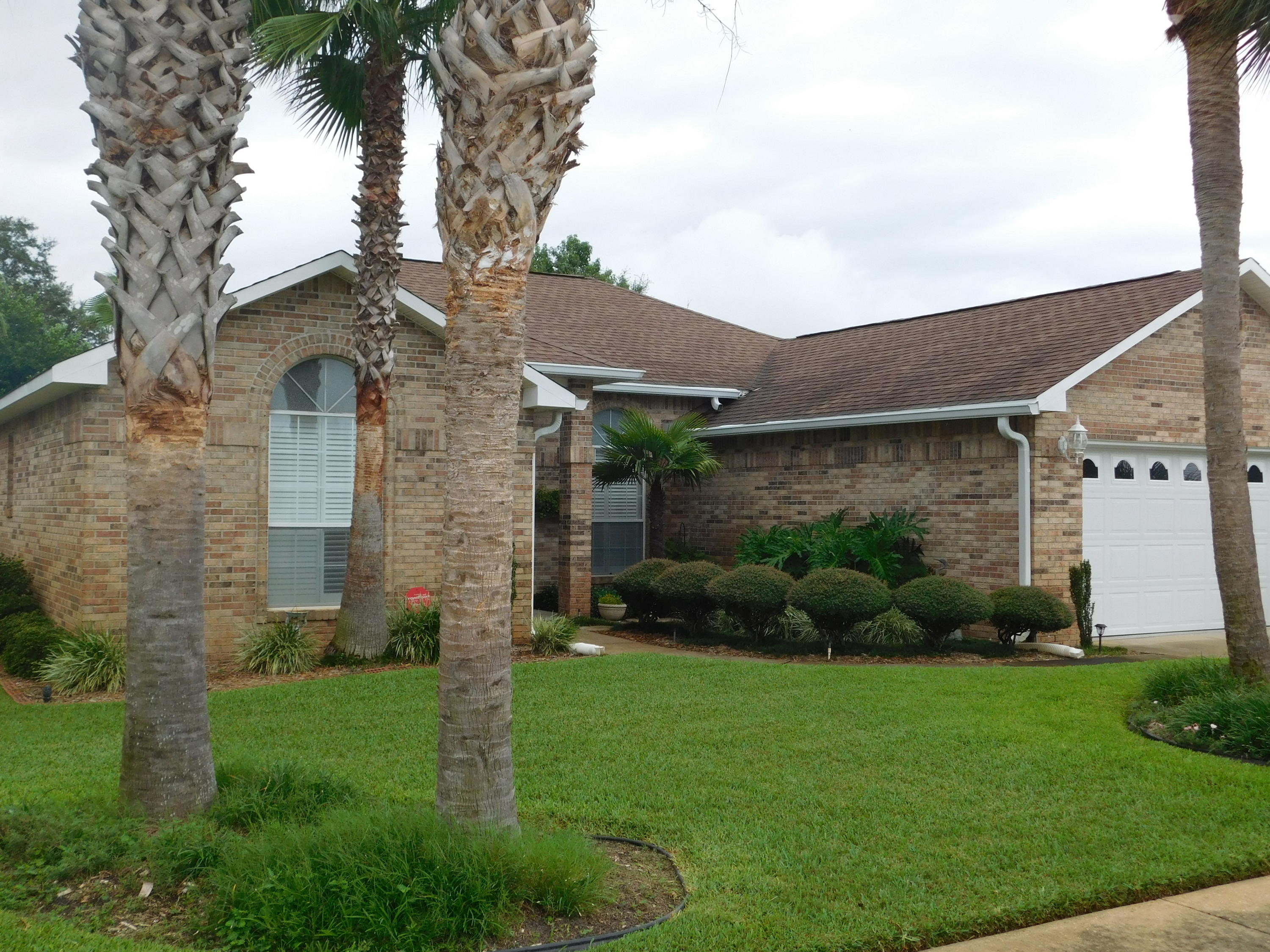 RIDGE WOOD MANOR - Residential