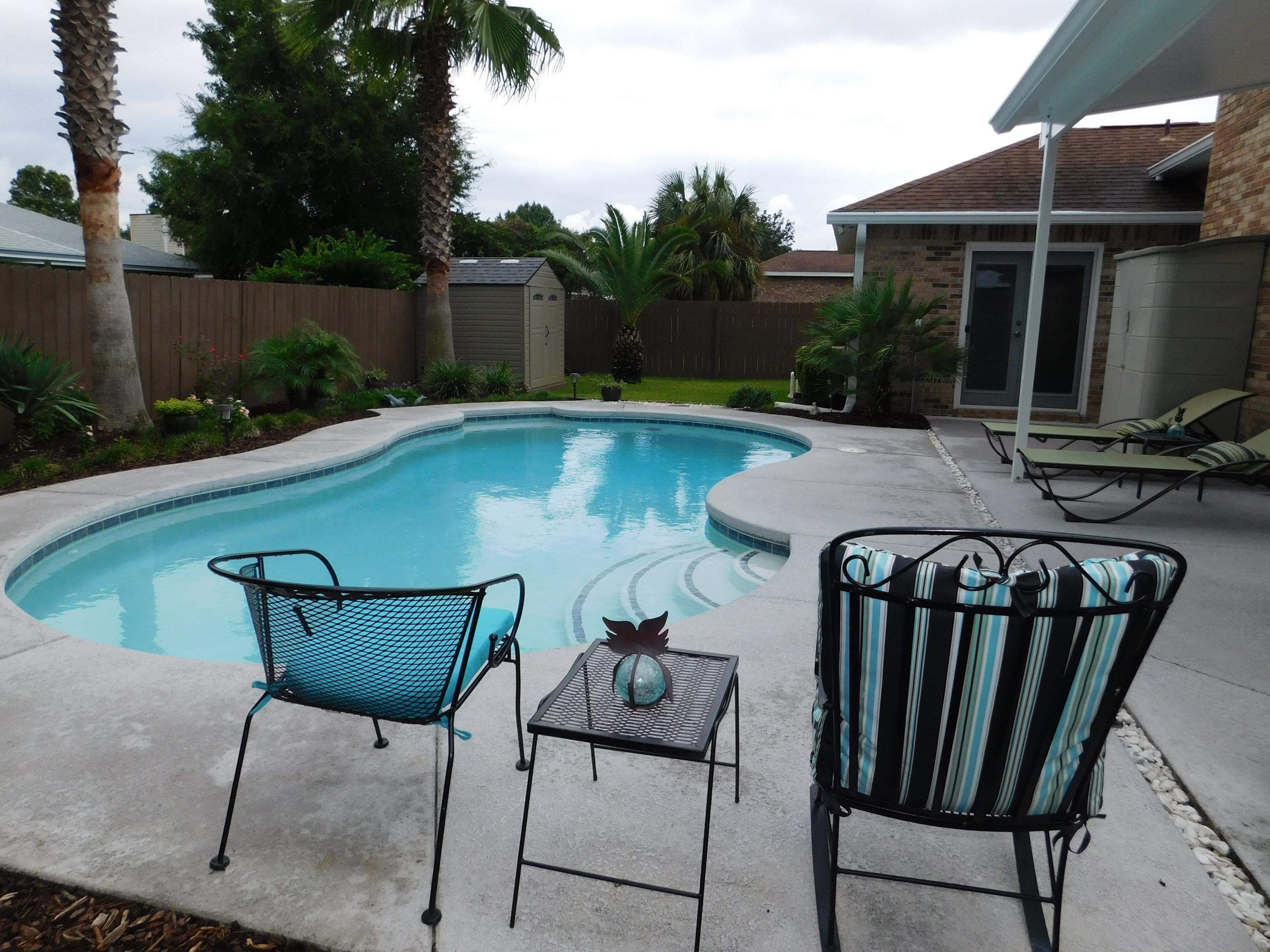 RIDGE WOOD MANOR - Residential