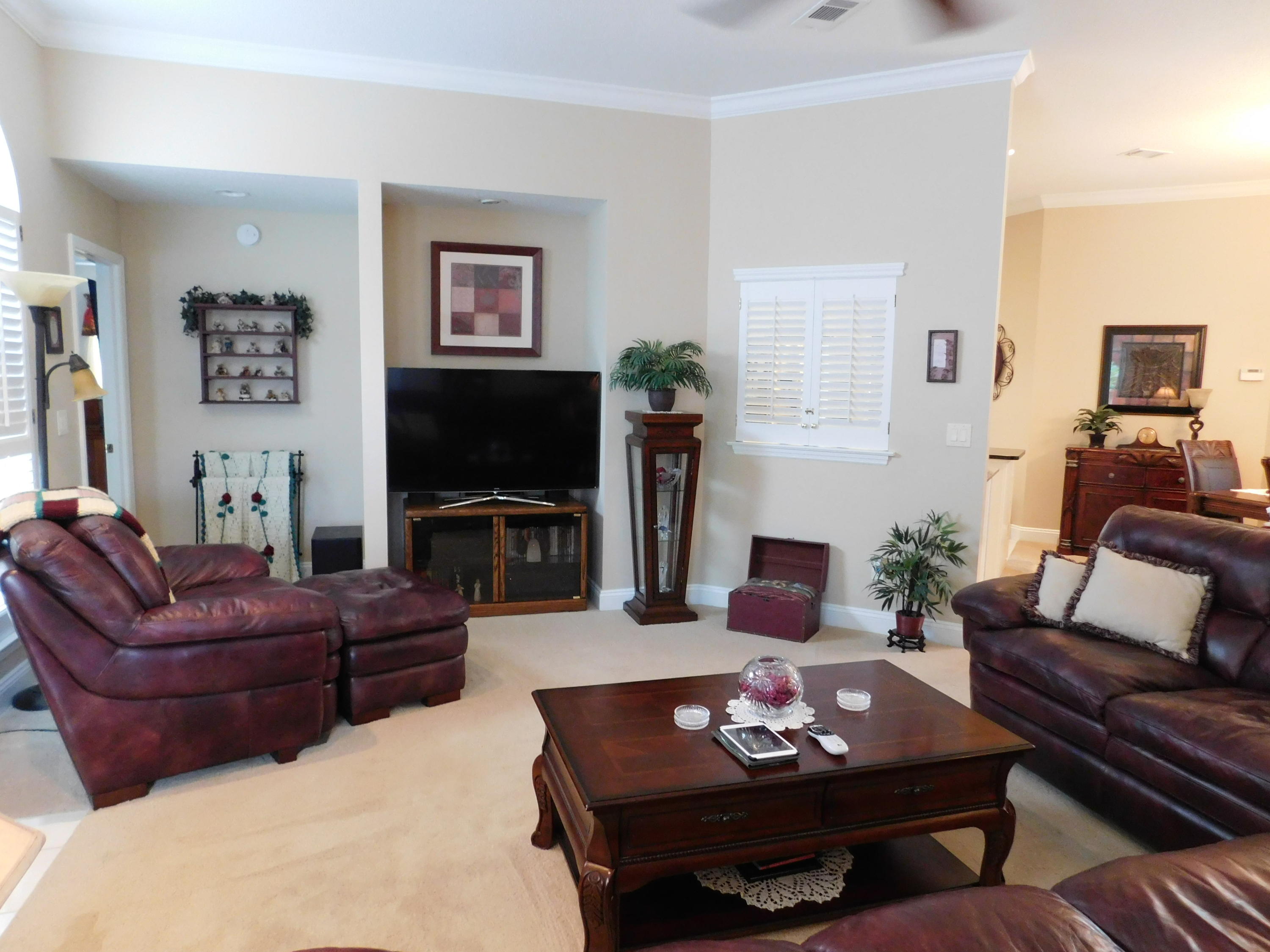 RIDGE WOOD MANOR - Residential