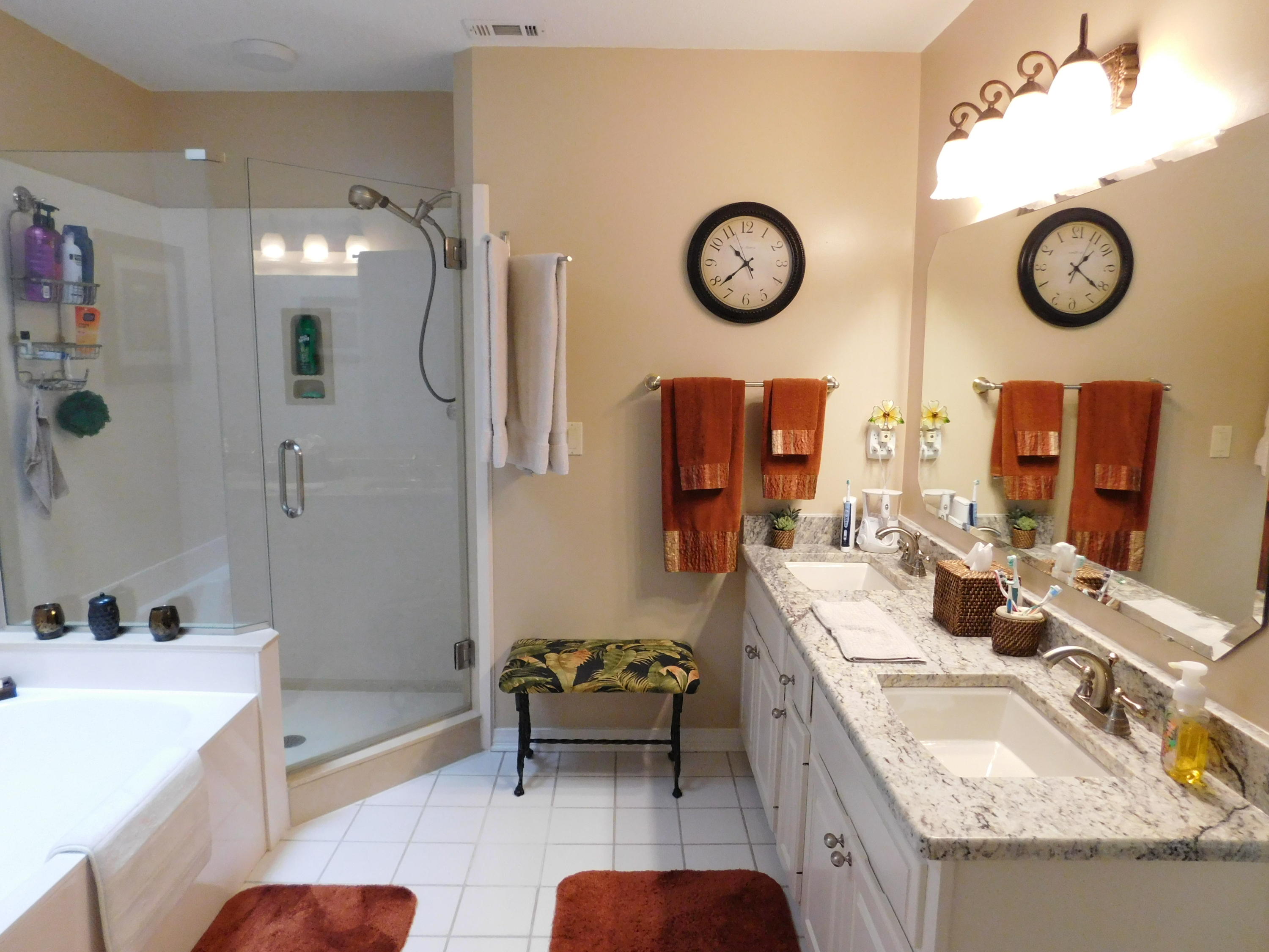 RIDGE WOOD MANOR - Residential