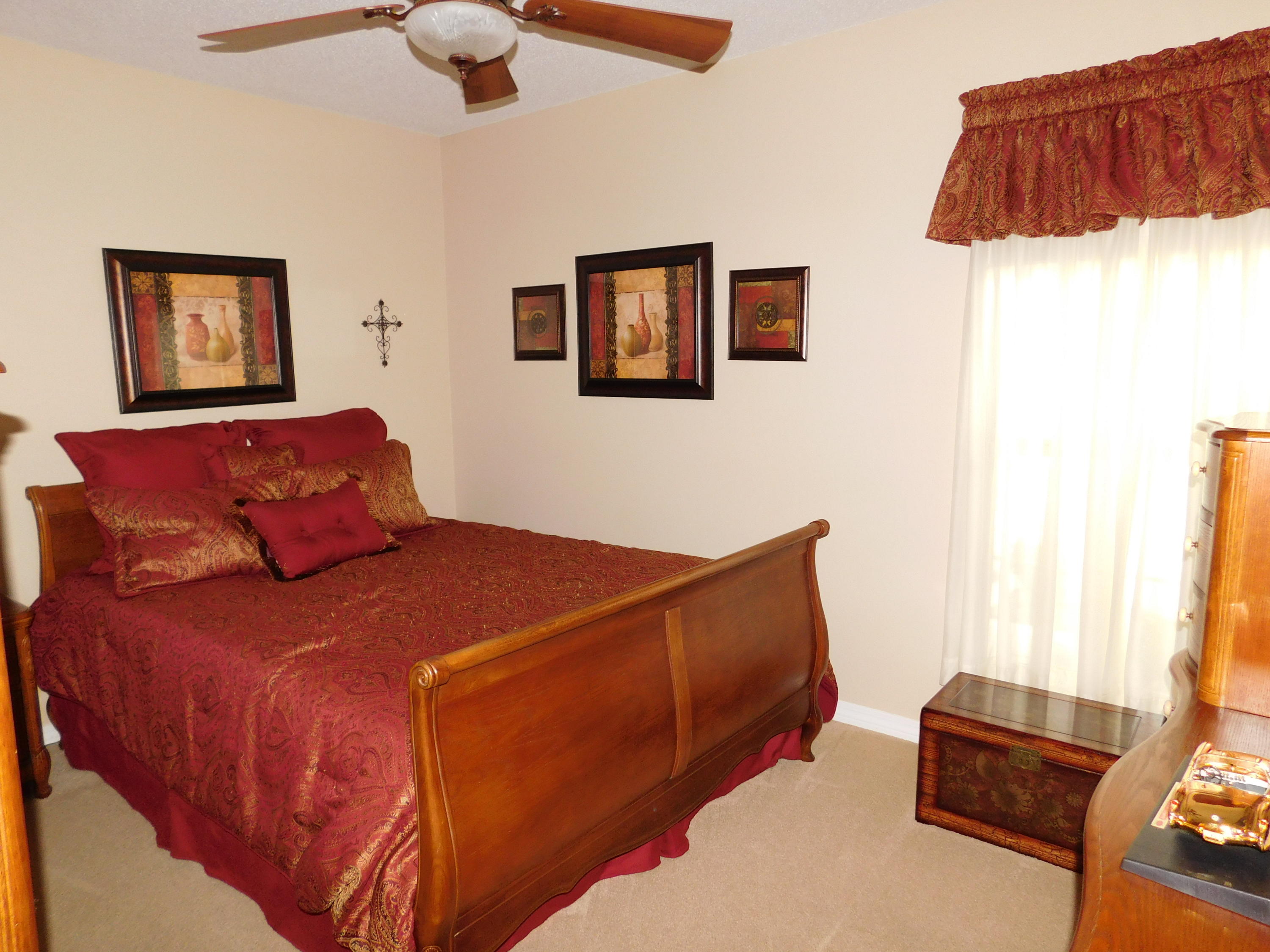 RIDGE WOOD MANOR - Residential