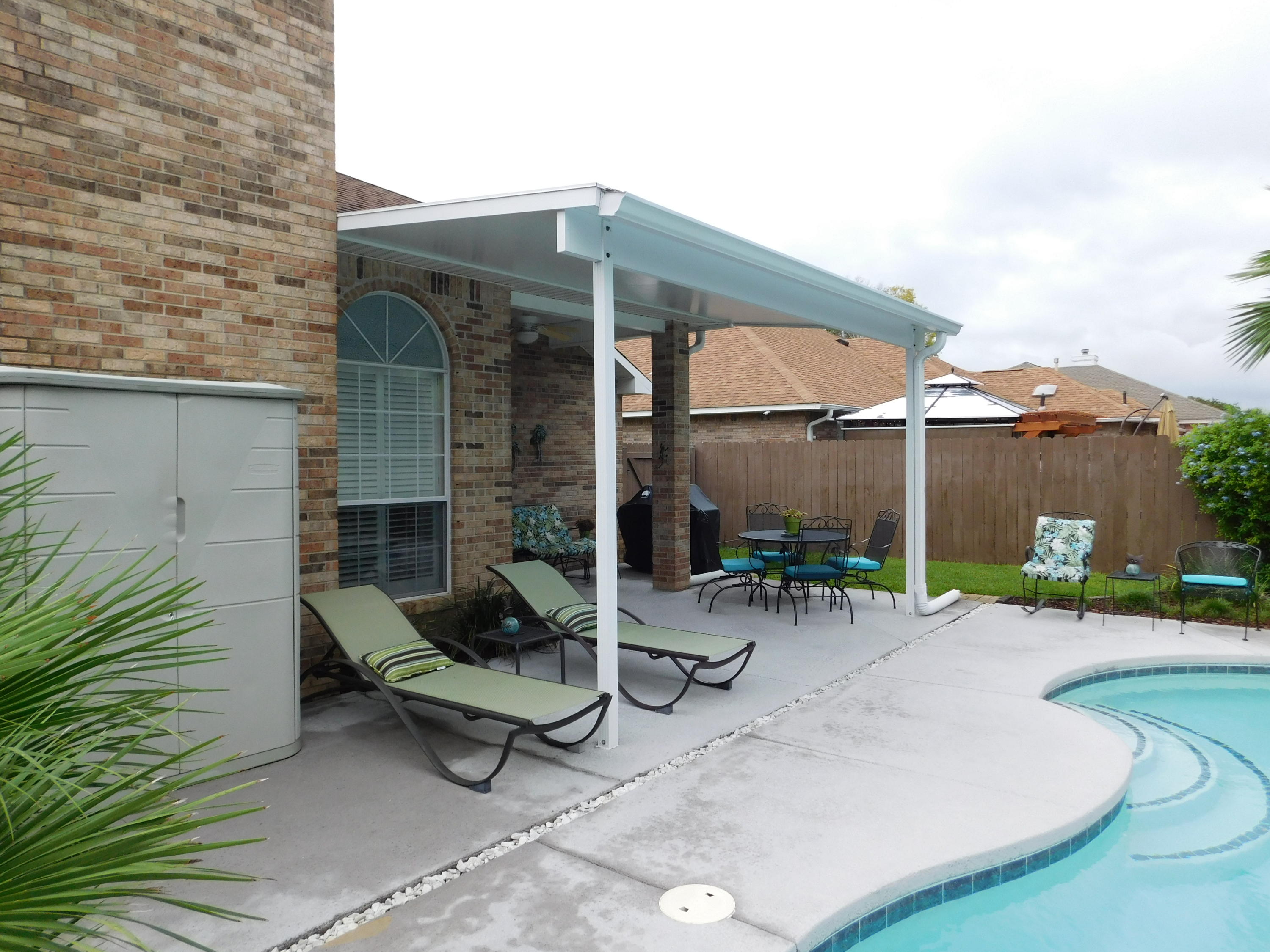 RIDGE WOOD MANOR - Residential