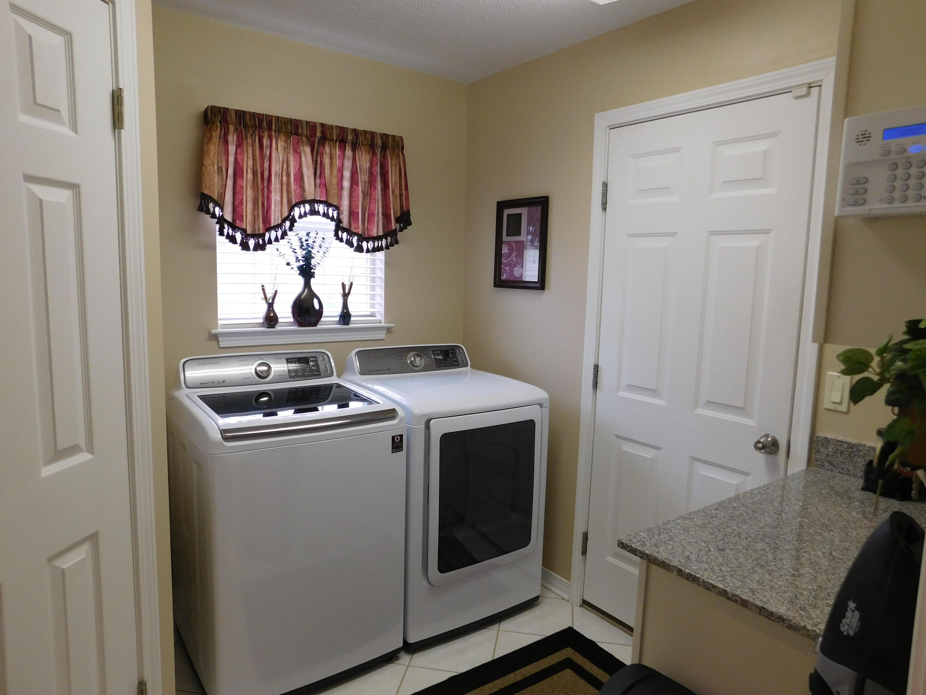 RIDGE WOOD MANOR - Residential